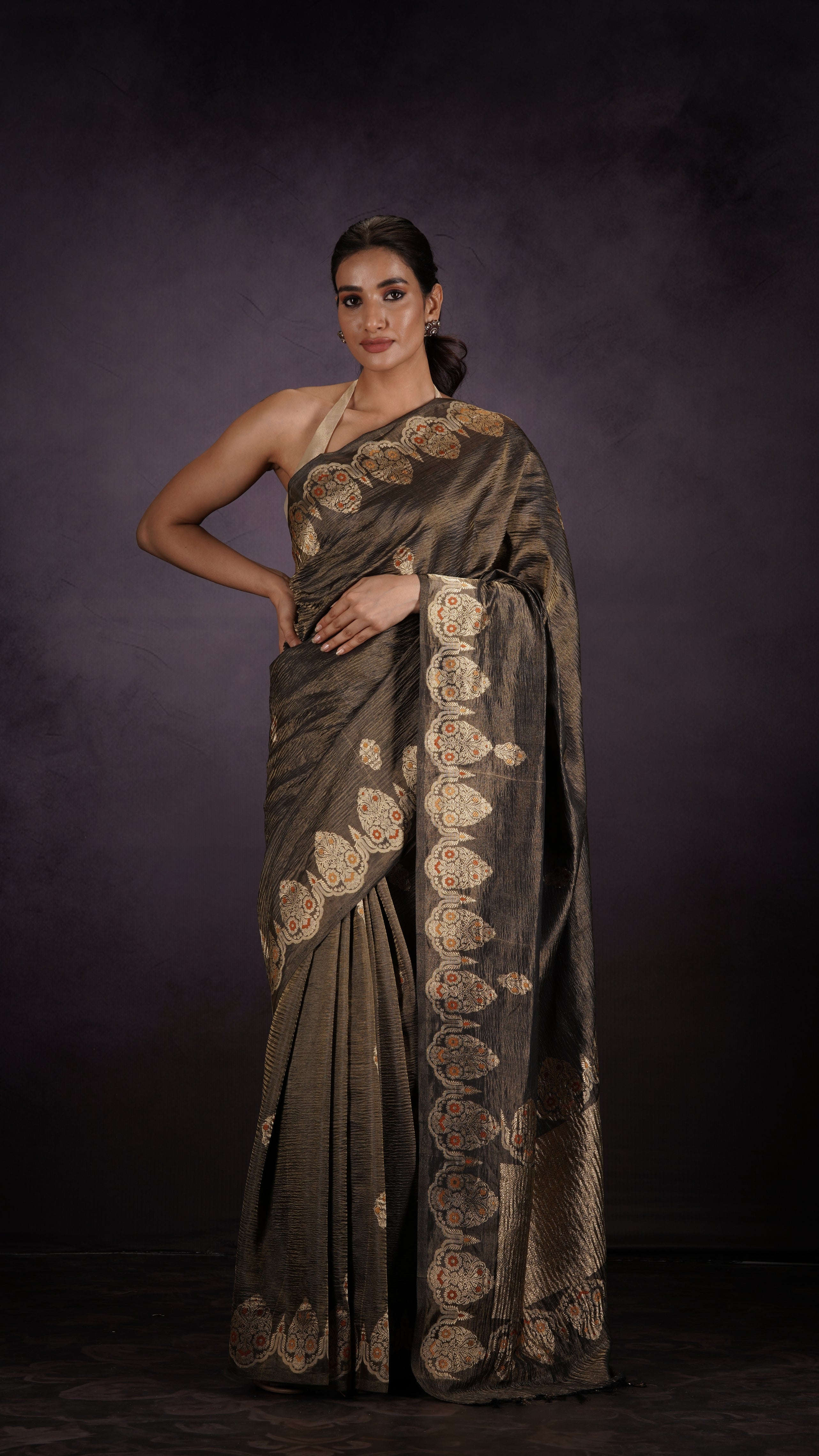 Noir Bloom | Banarasi