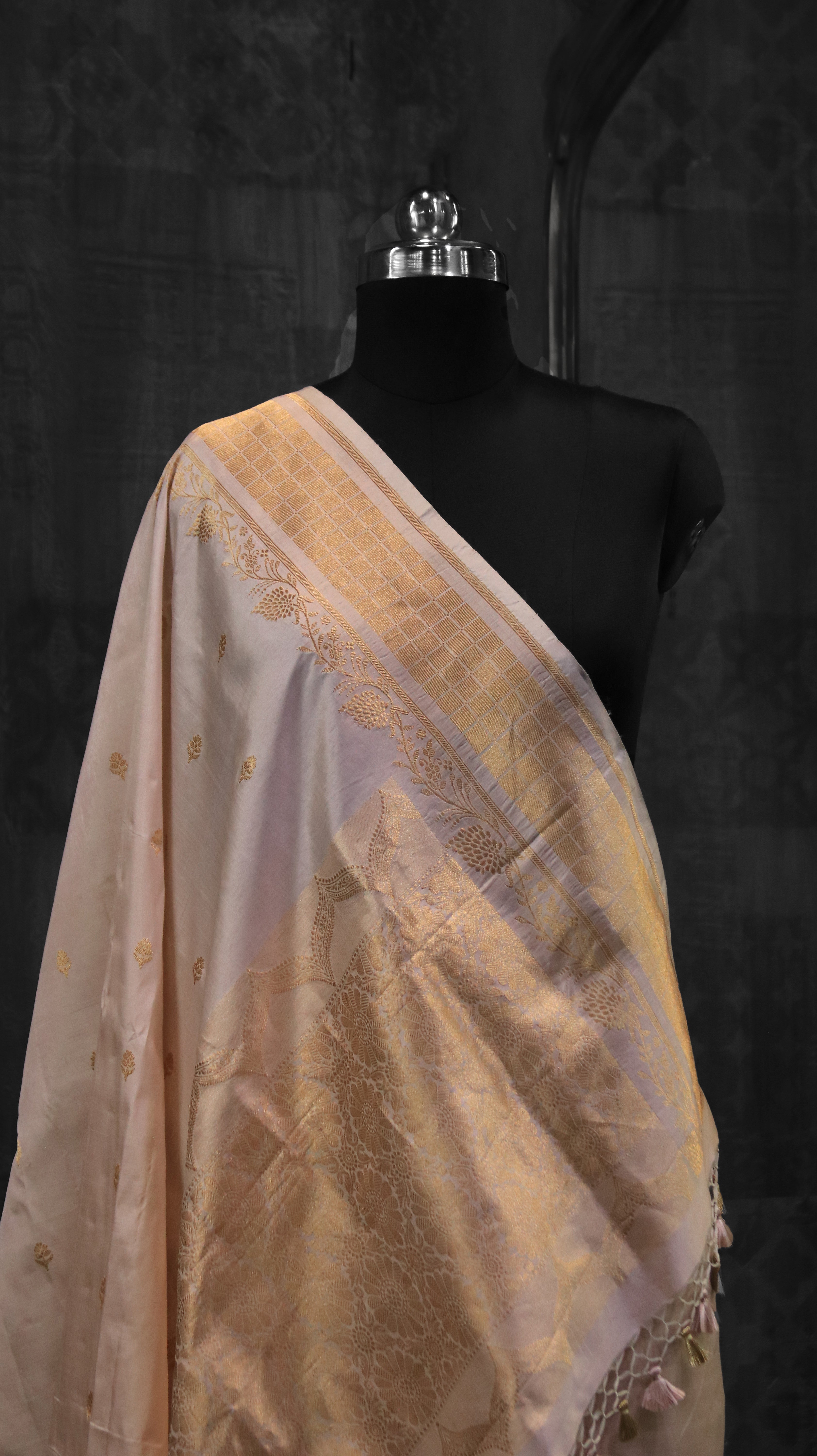 Pearl Reverie | Banarasi