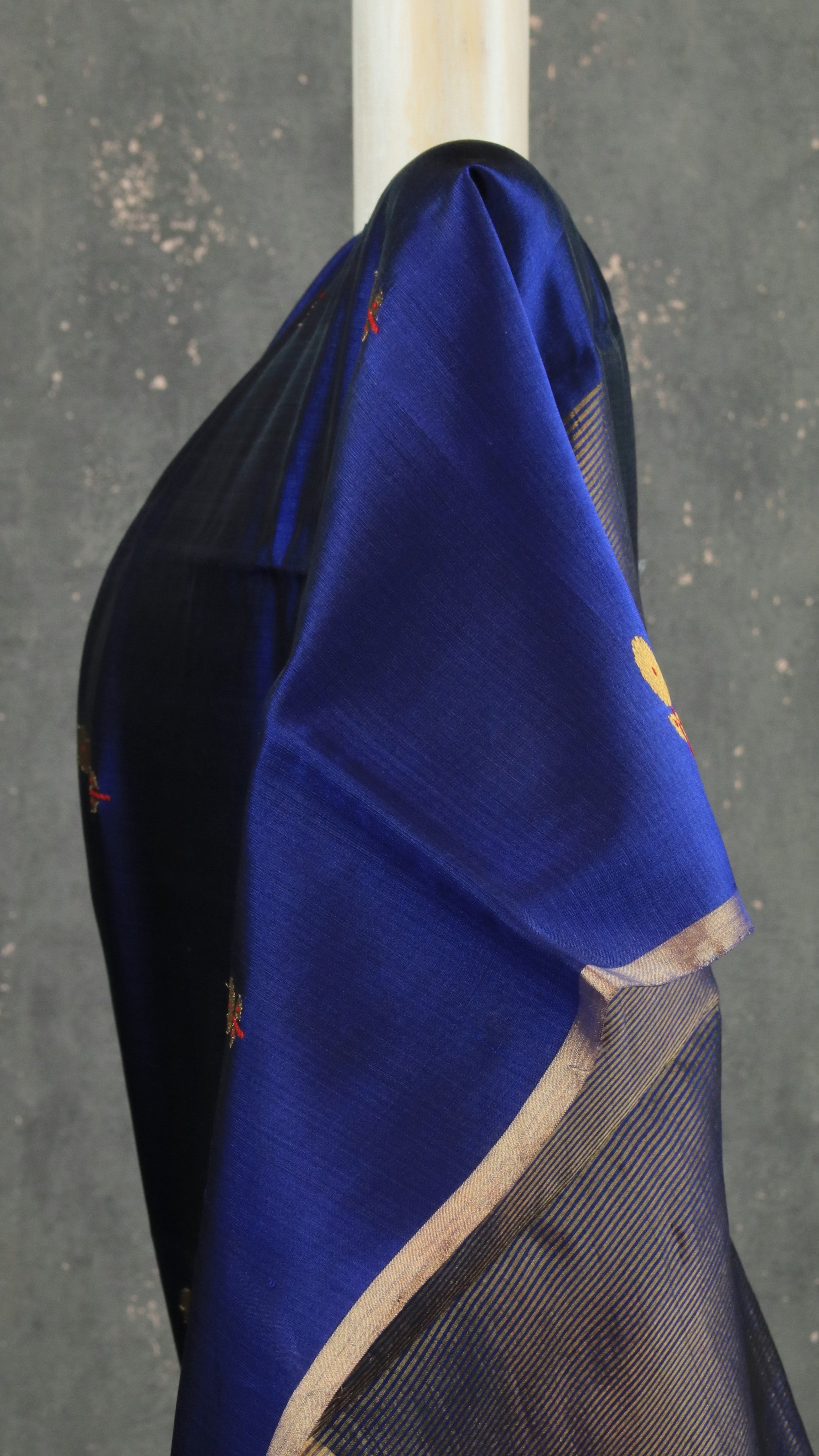 Neela Tanvi | Chanderi