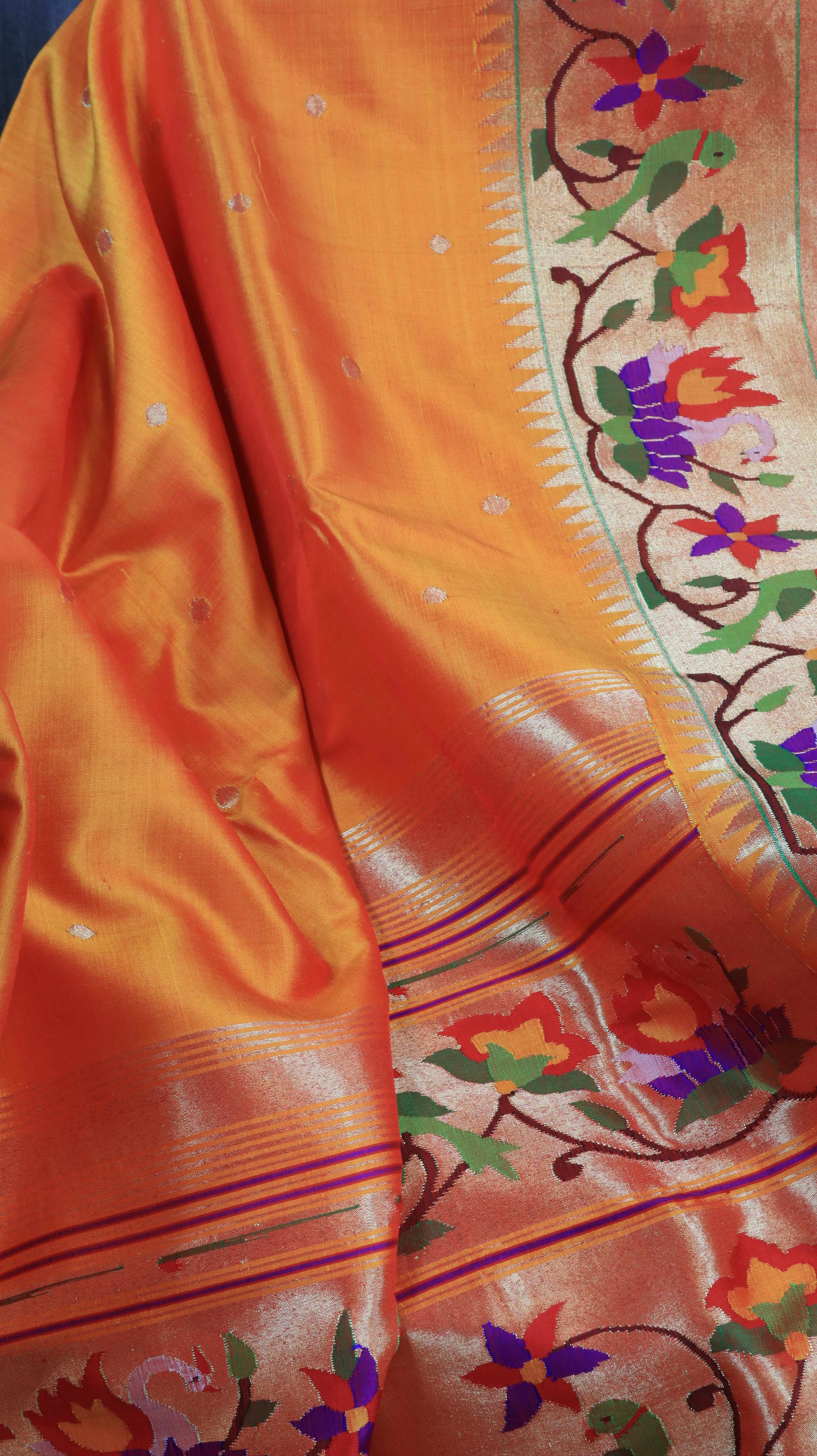 Kesar Kamal | Paithani