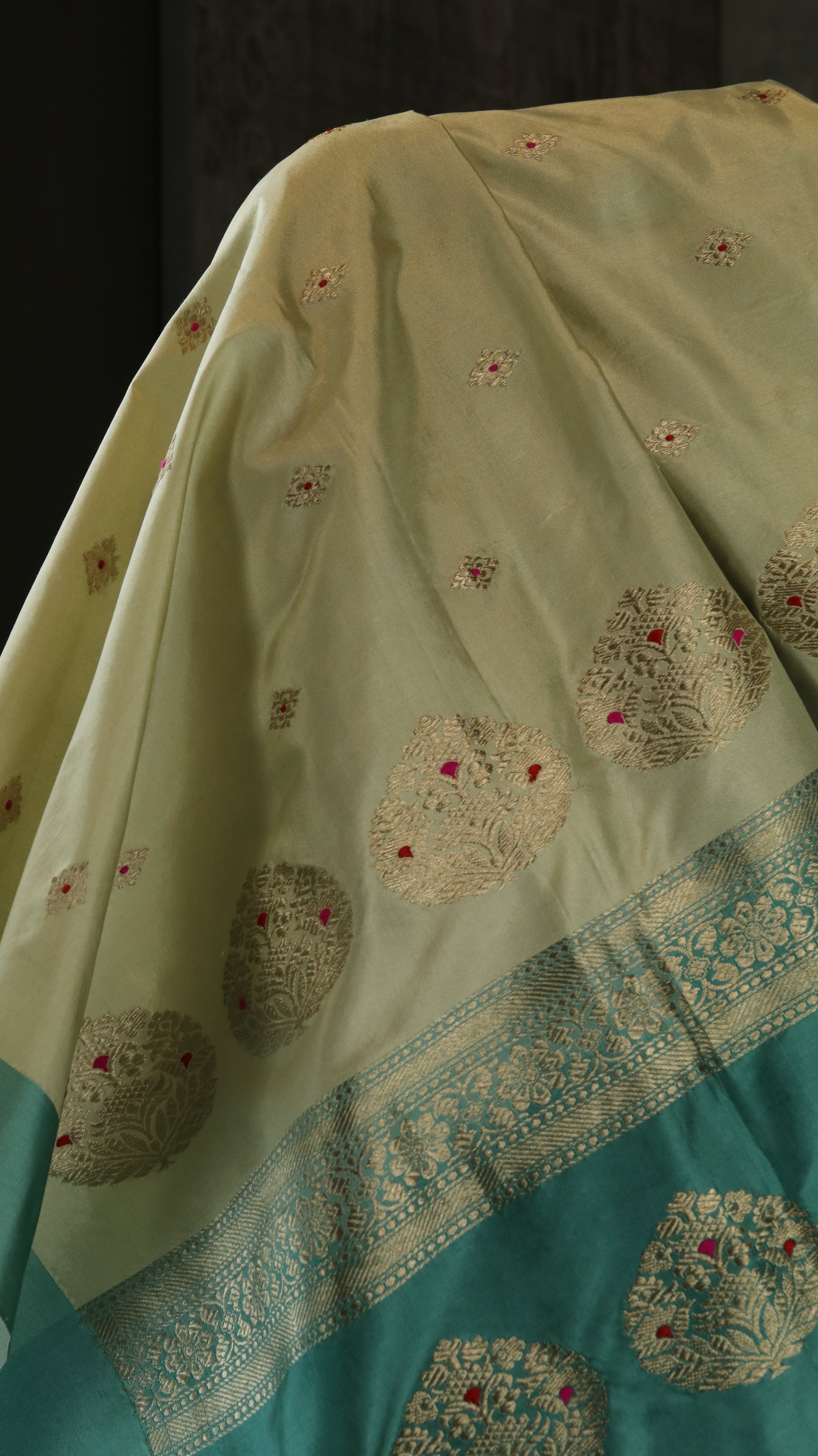 Komalangi | Banarasi