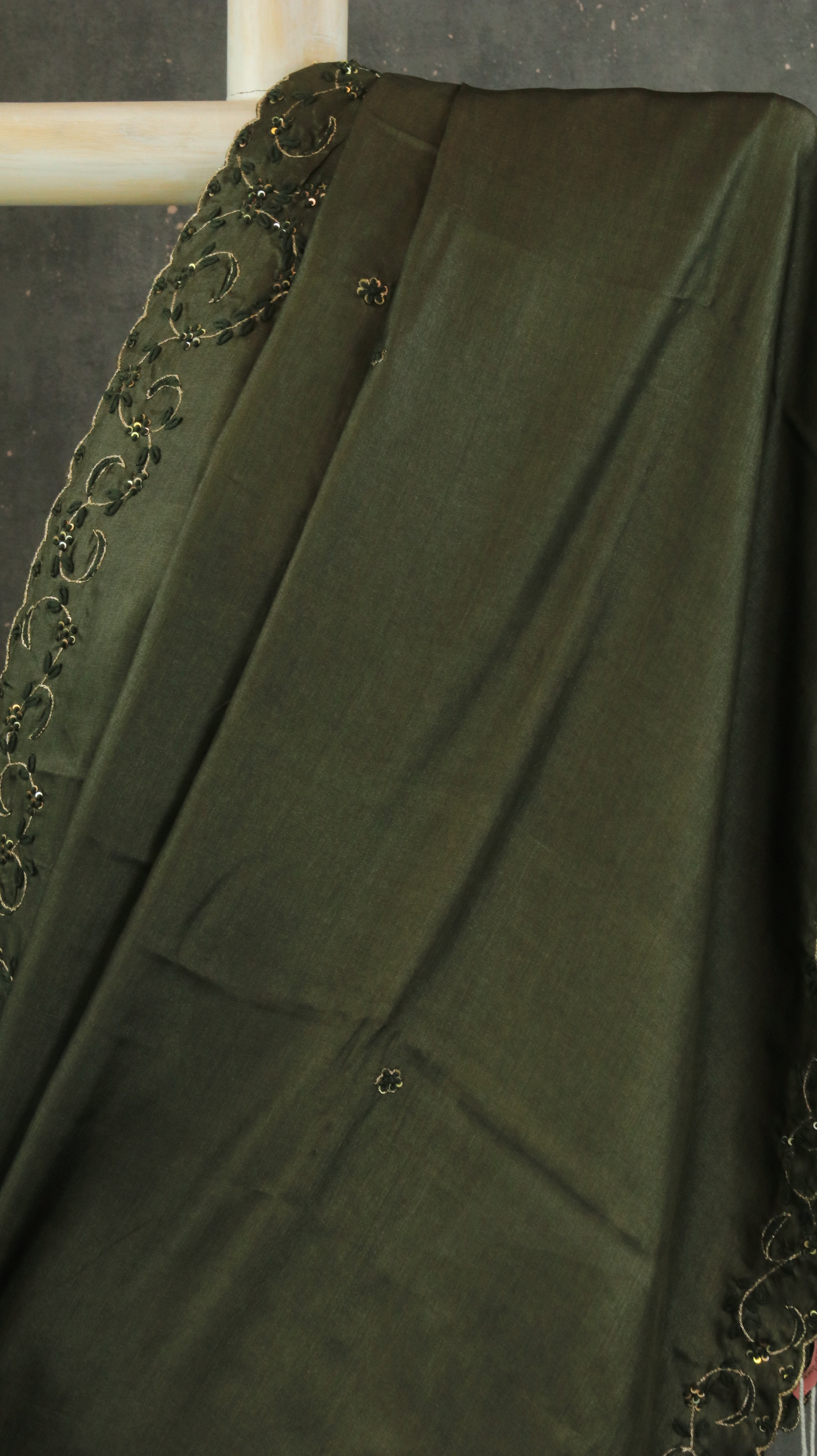 Olive | Tussar