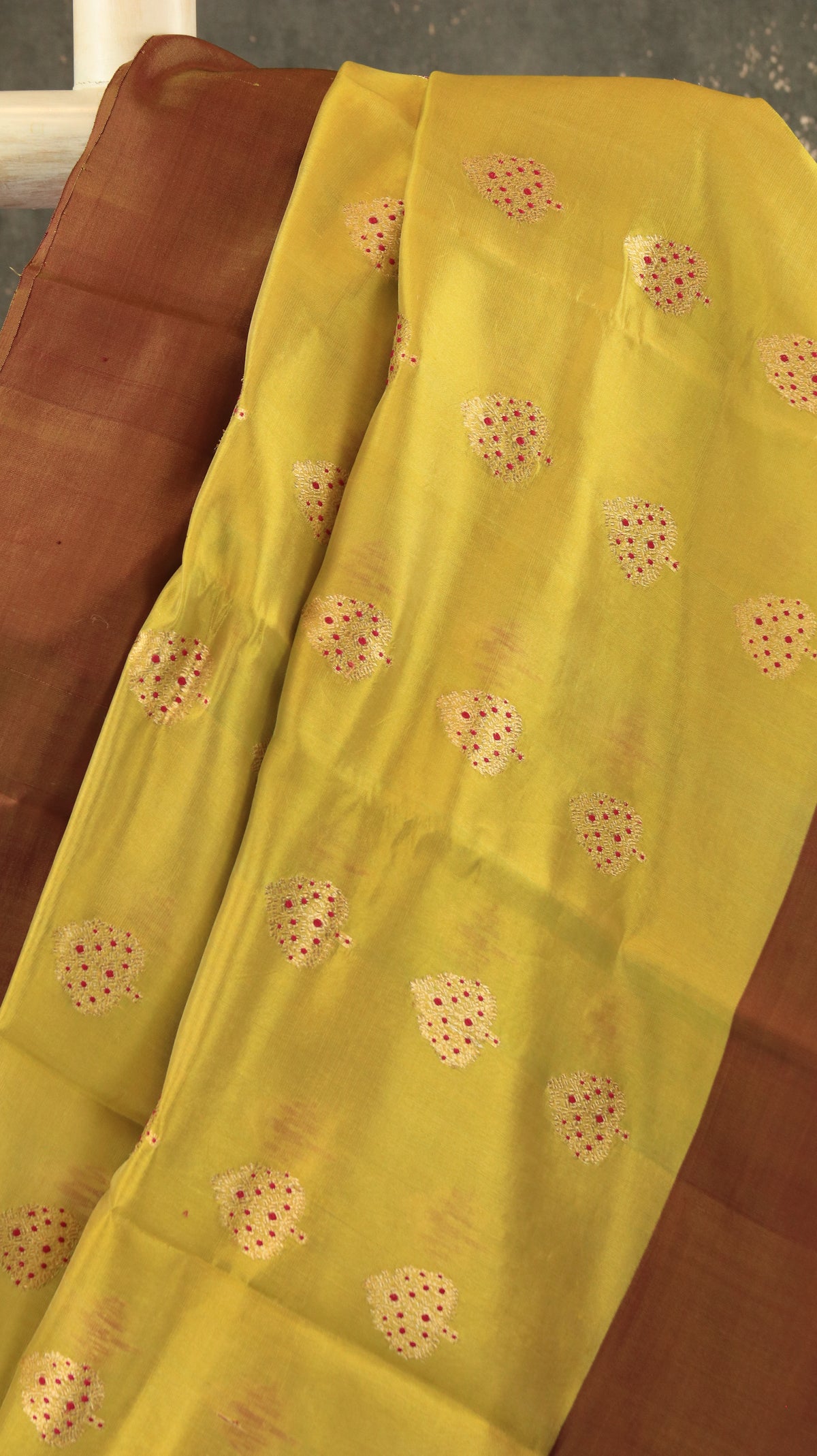 Golden Dew | Chanderi
