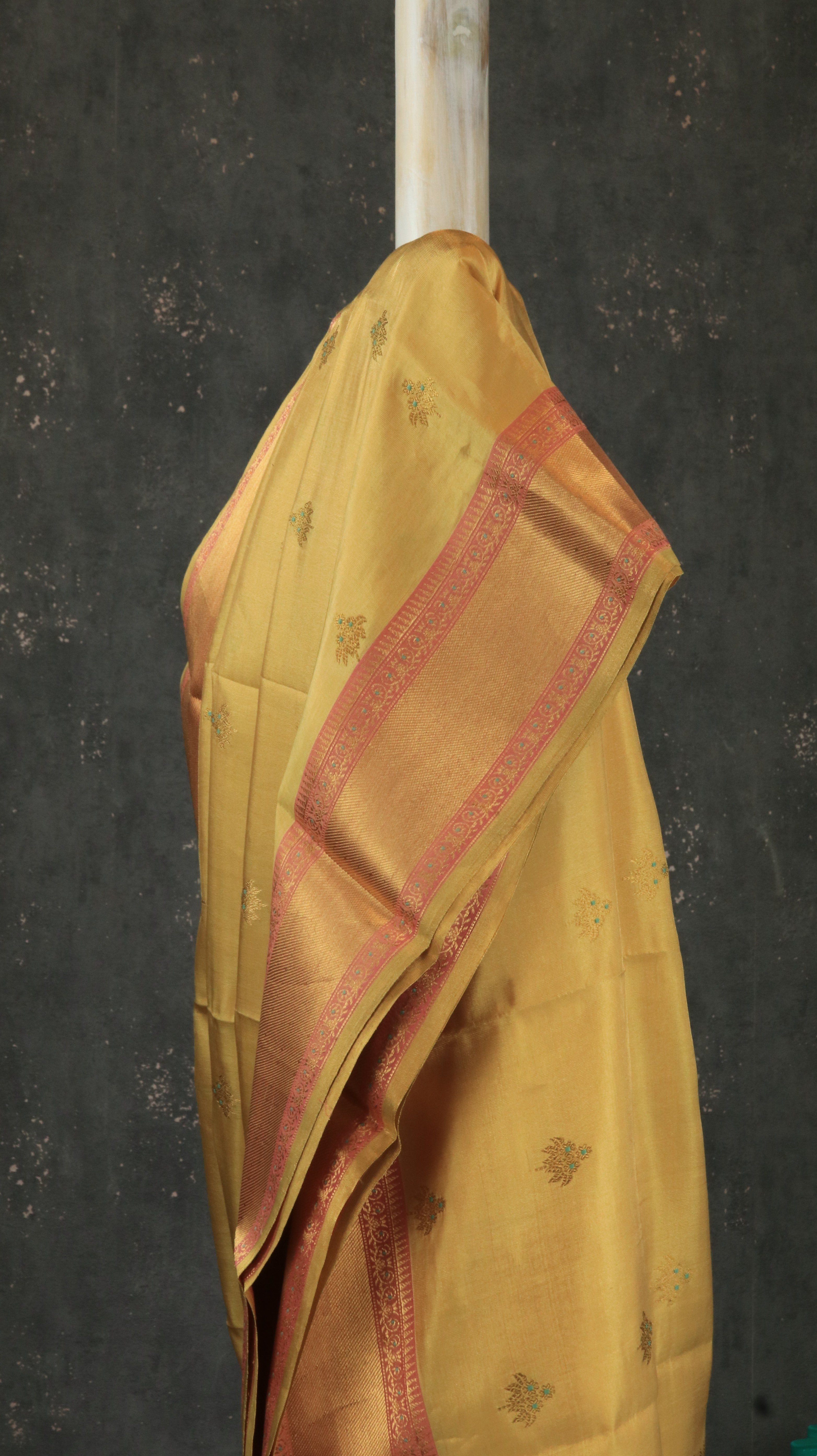 Golden Aura | Chanderi