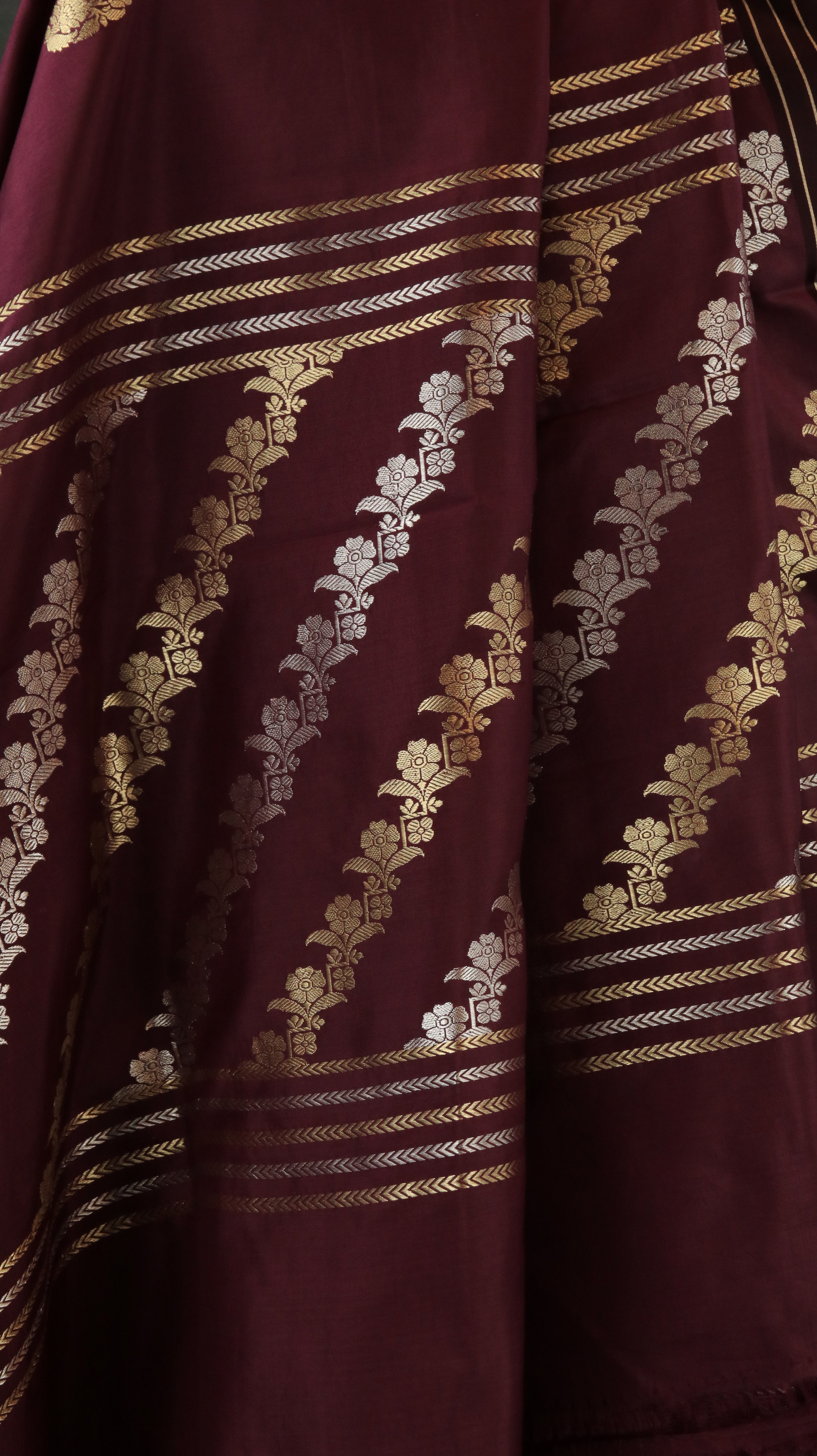 Wine Aureate | Banarasi