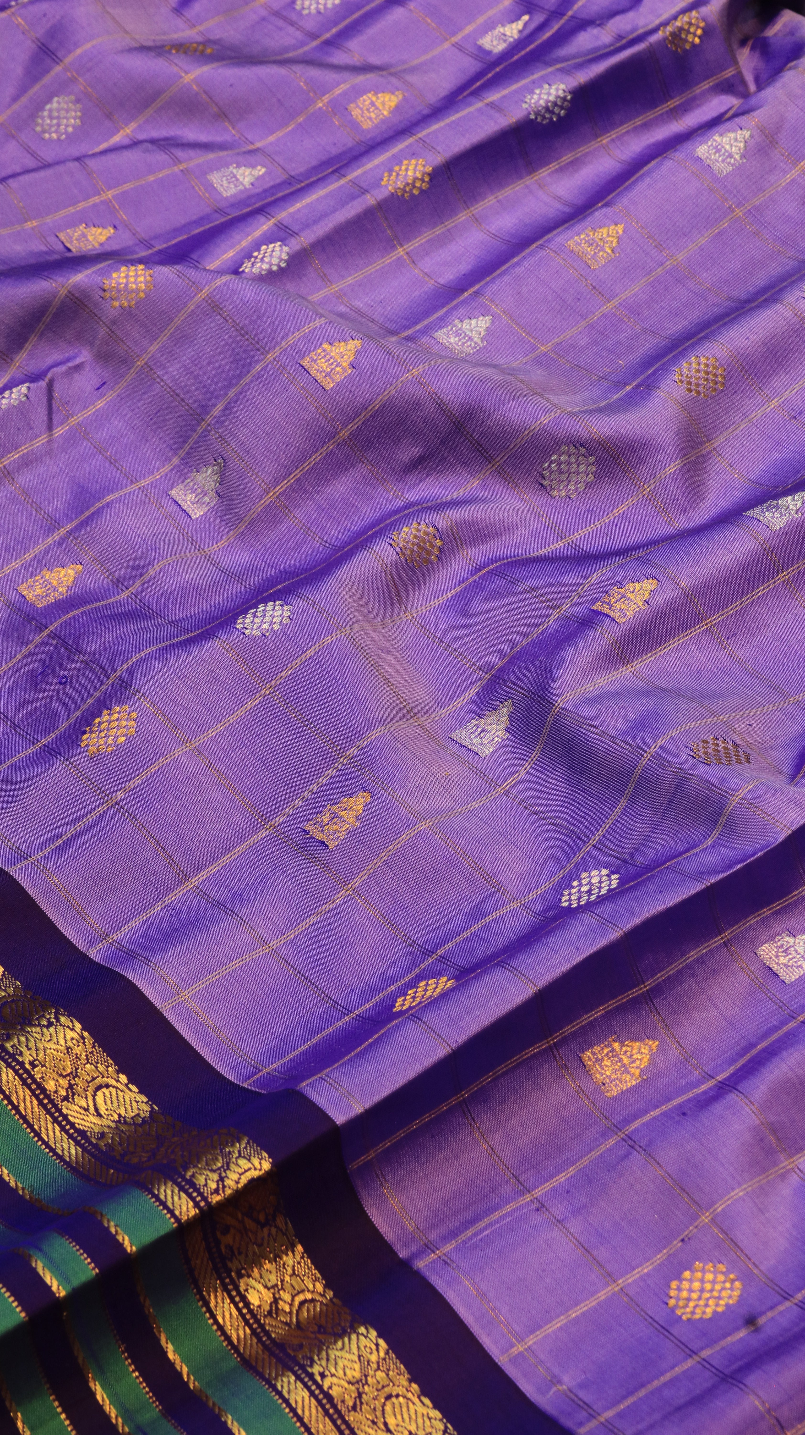Lilac Dynasty | Gadwal