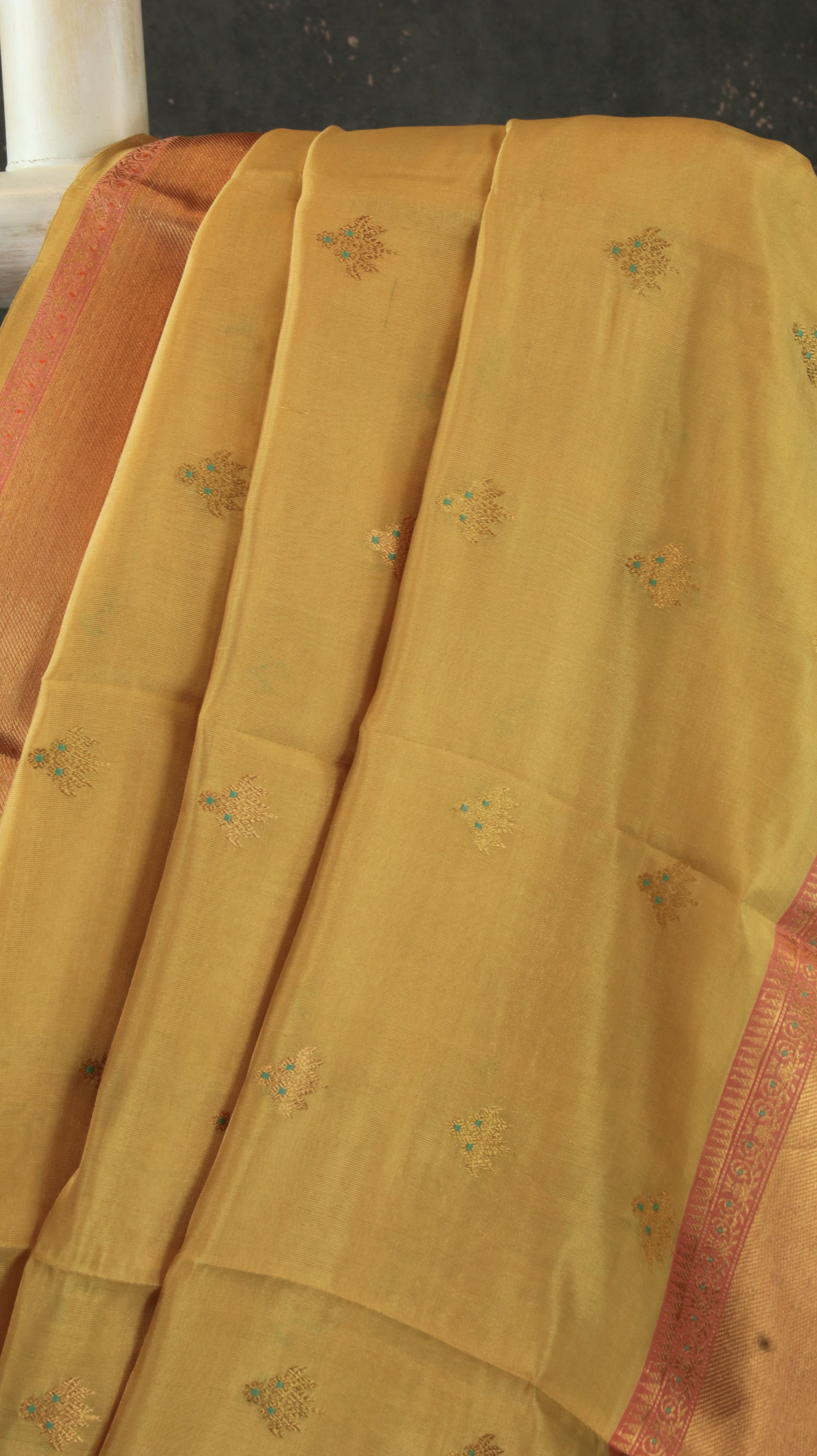 Golden Aura | Chanderi