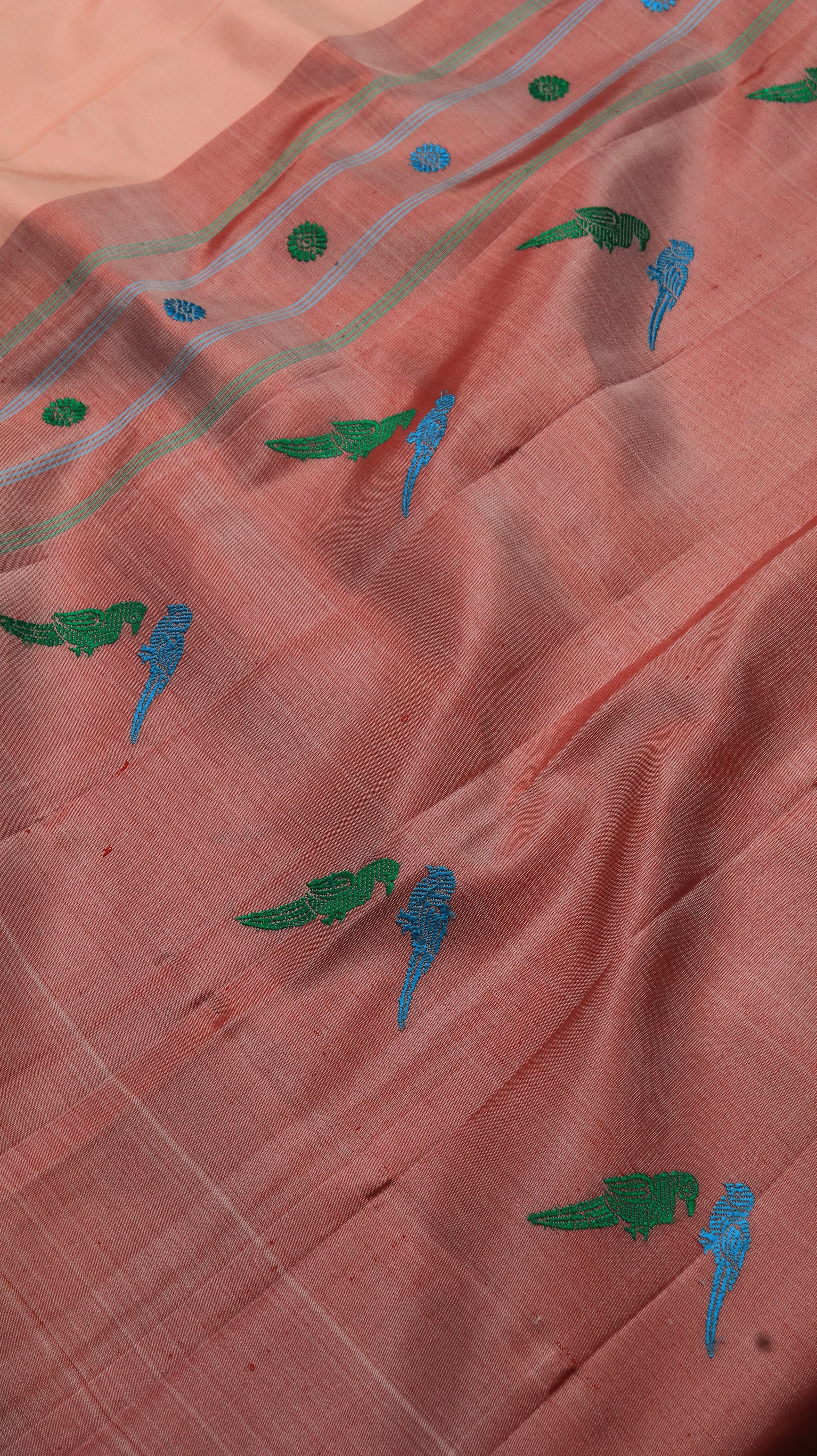 Rosella Reverie | Gadwal