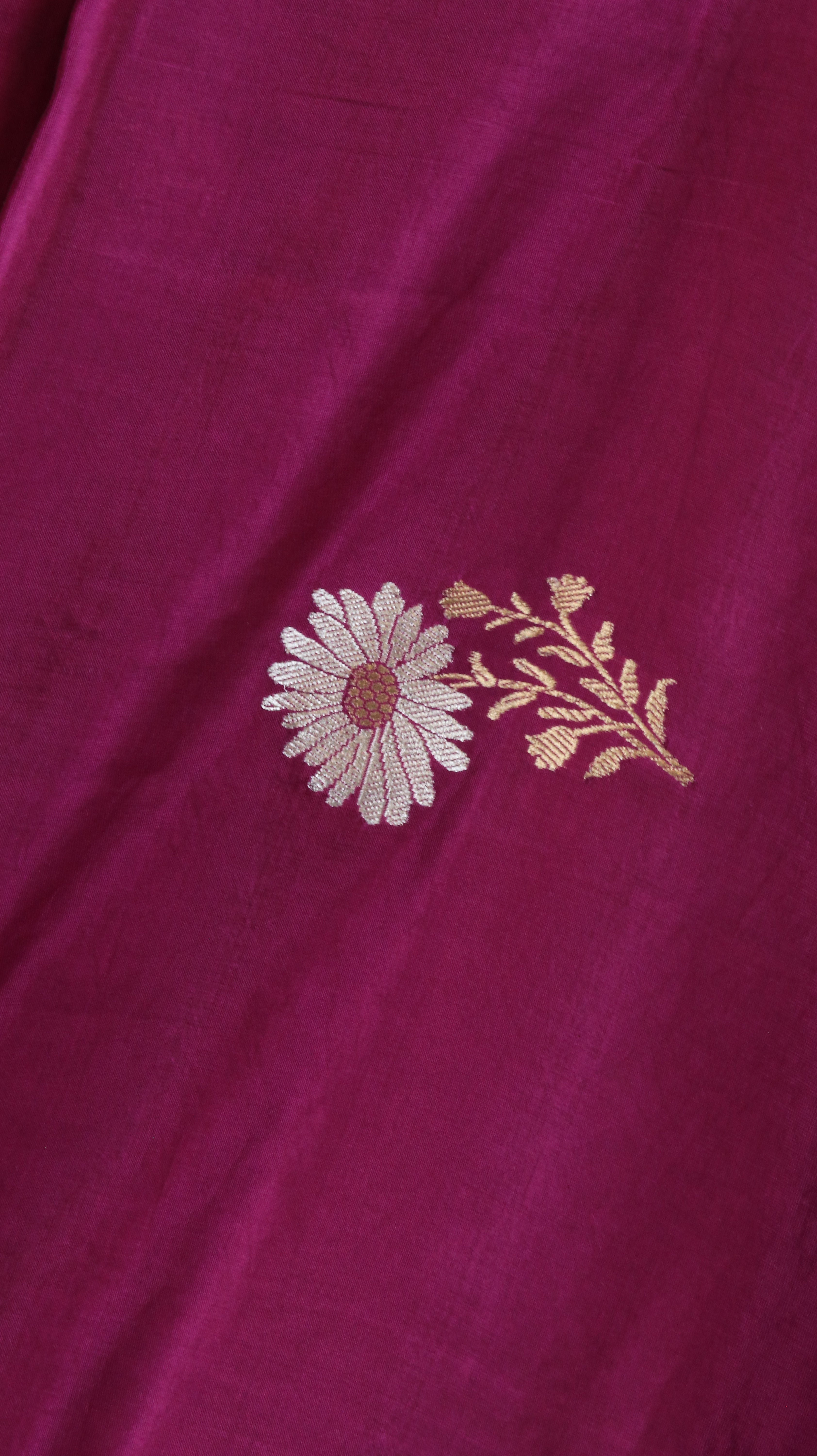 Rani Gulaabi | Banarasi