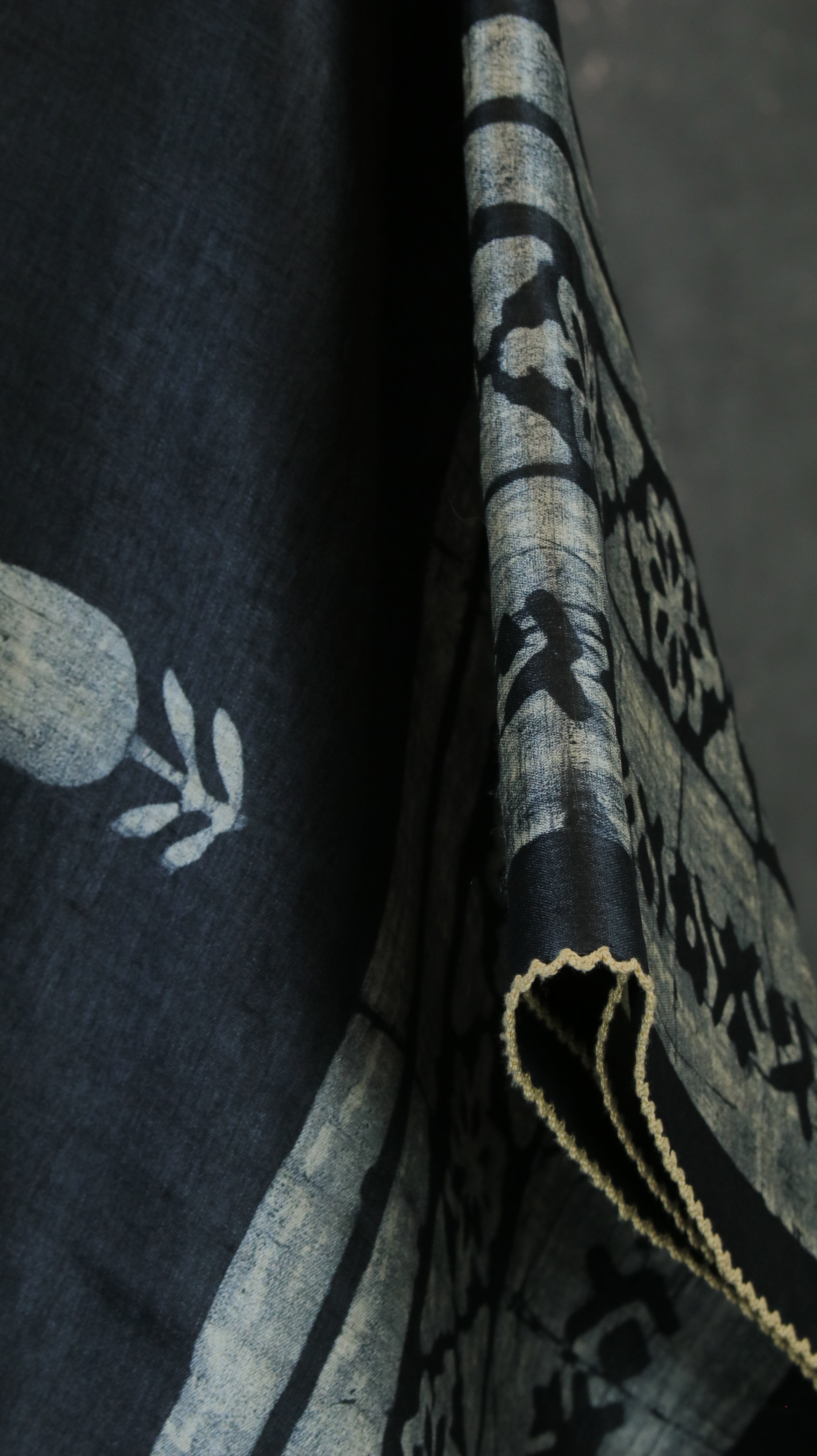 Kaalindi Vastra | Tussar