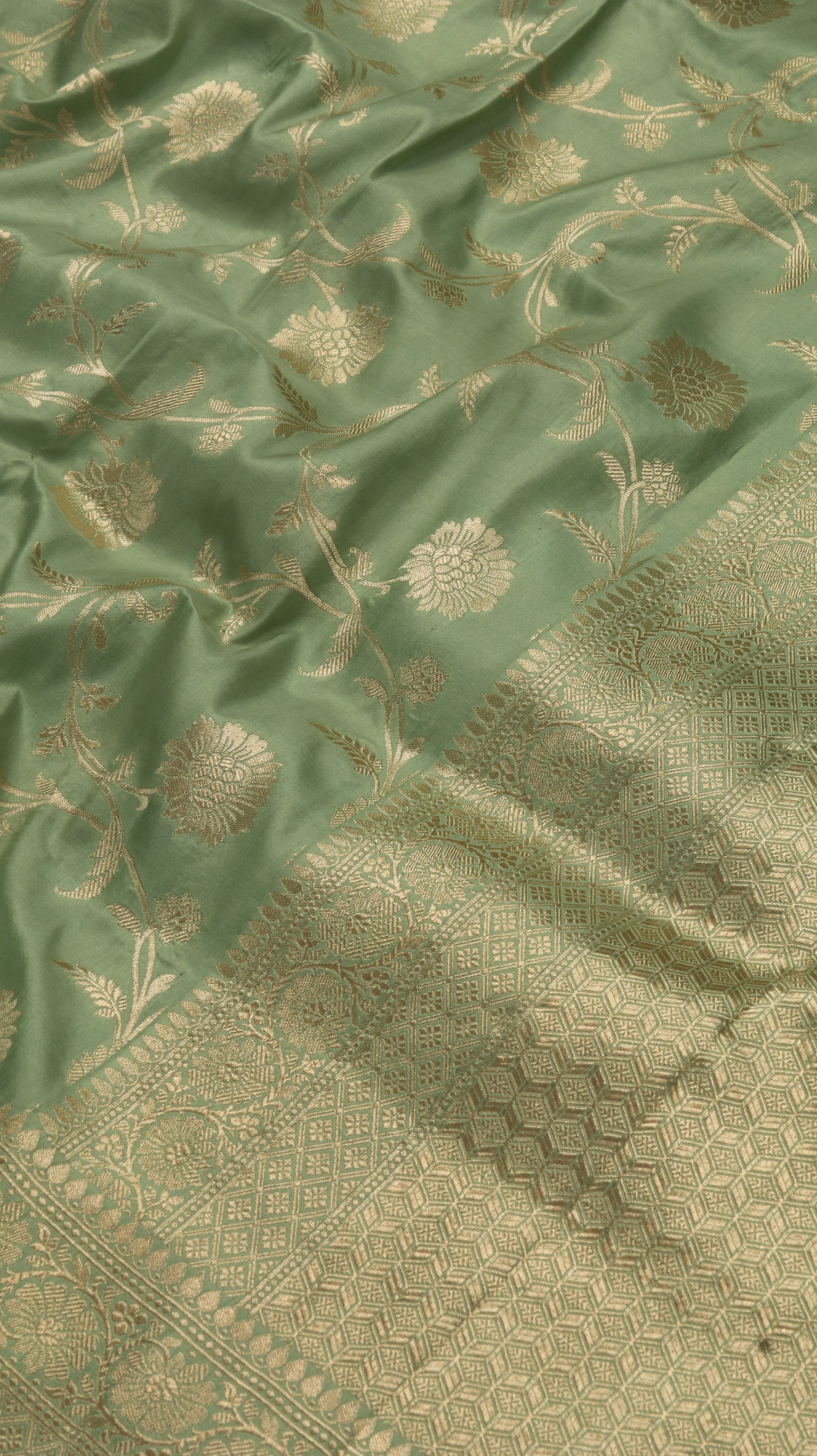 Meadow Heirloom | Banarasi