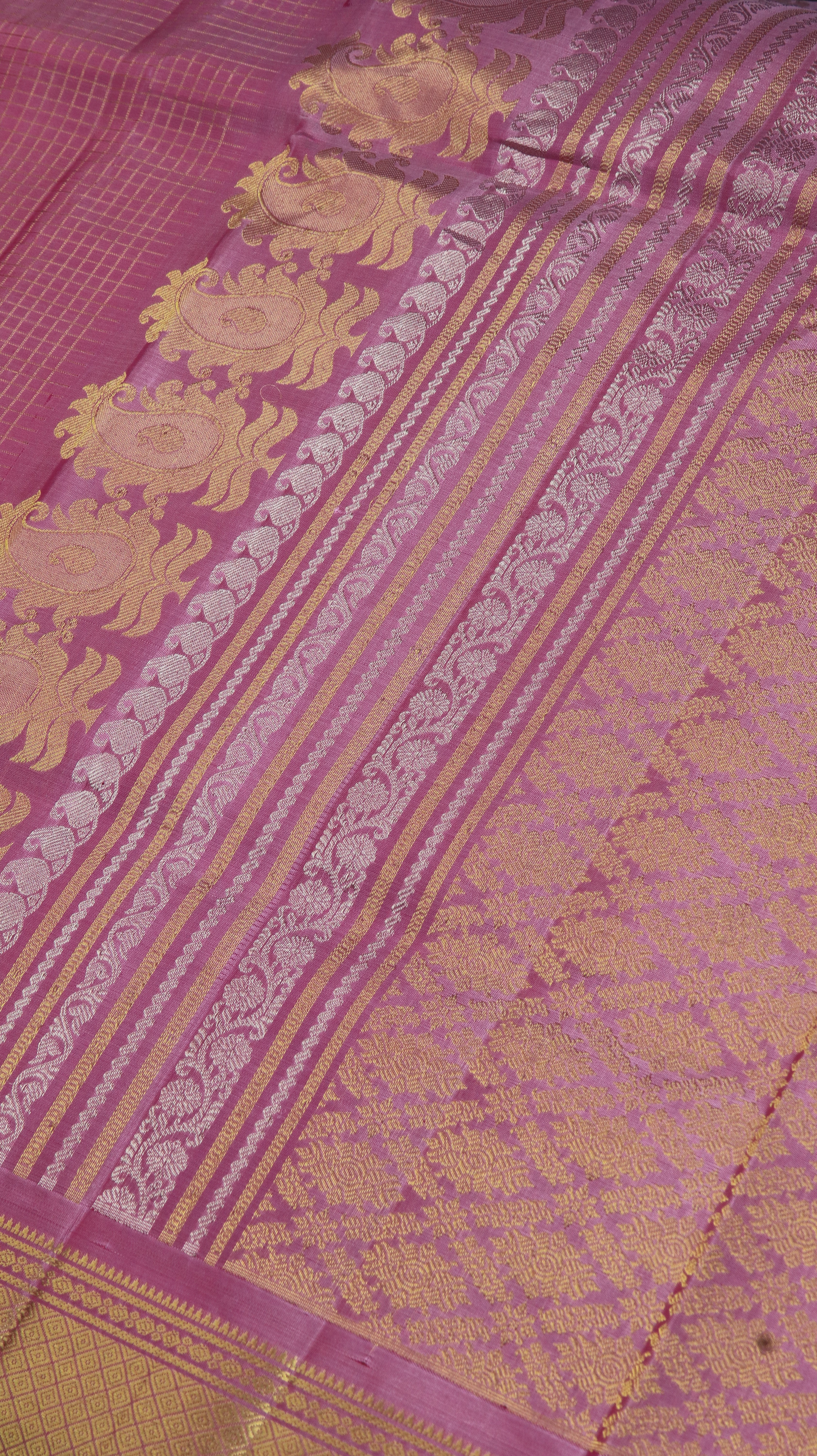 Gulabi Royale | Gadwal
