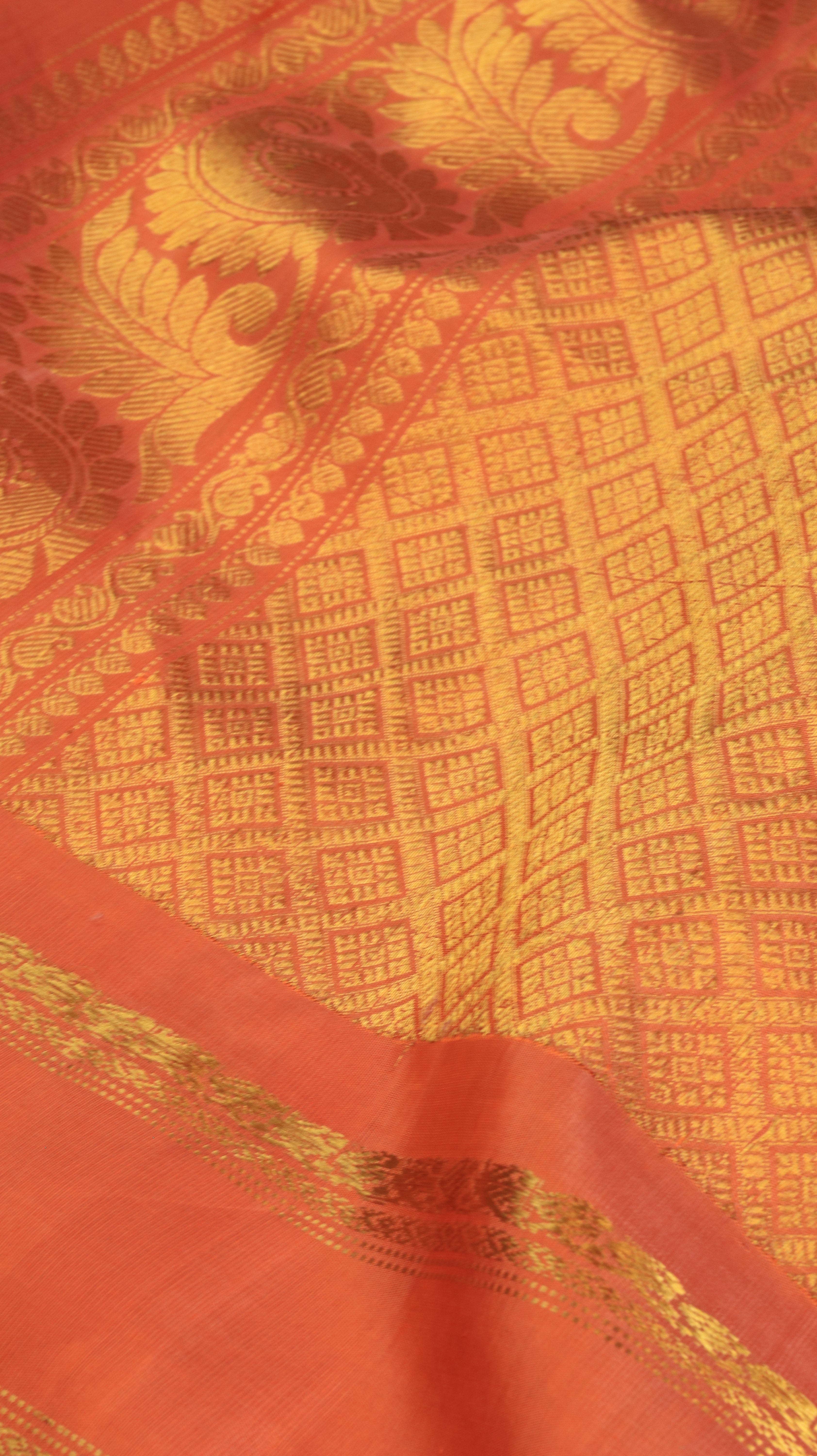 Sunlit Terracotta | Gadwal