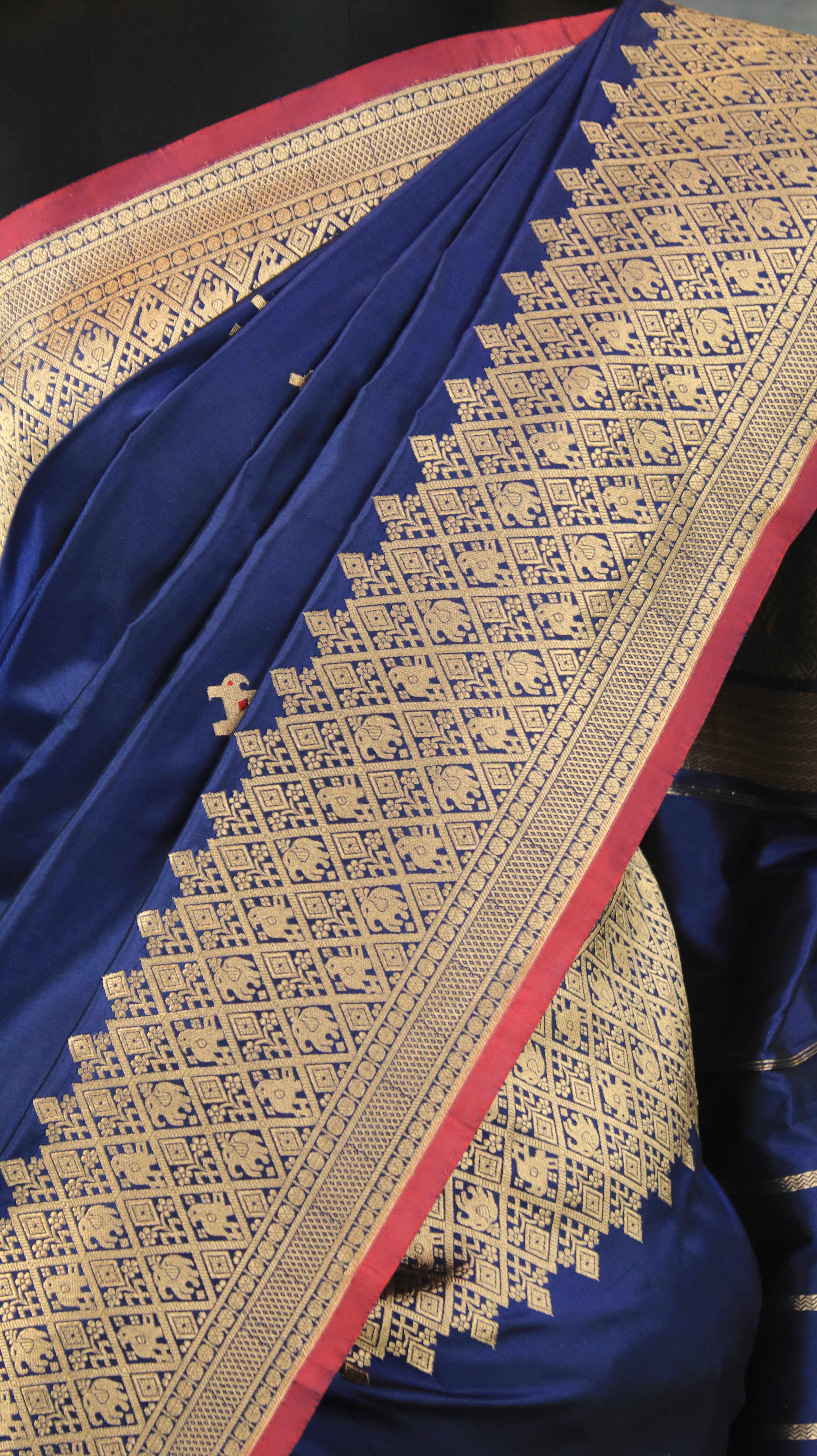 Sapphire Sovereign | Banarasi