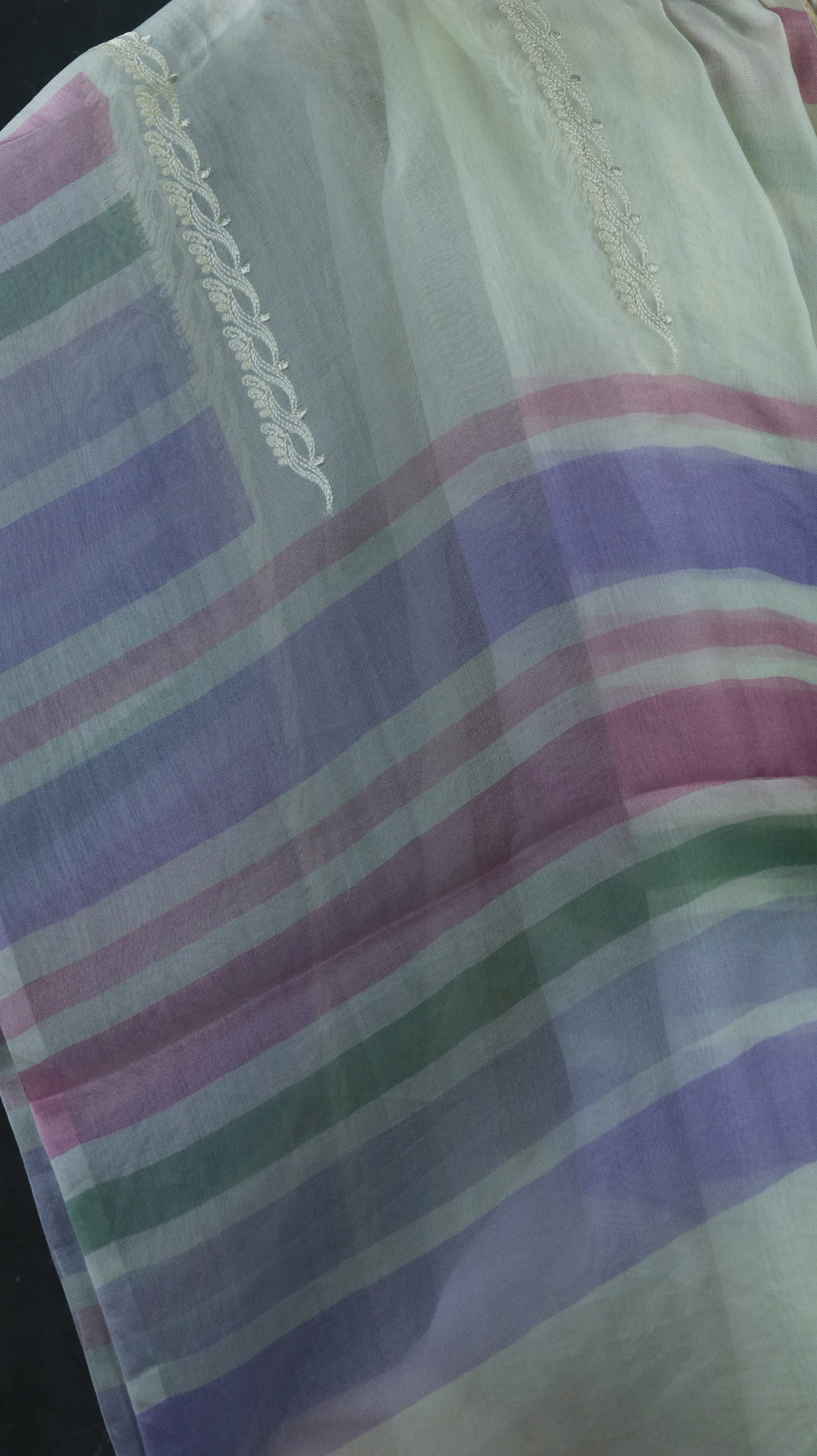 Pastel Cascade | Organza