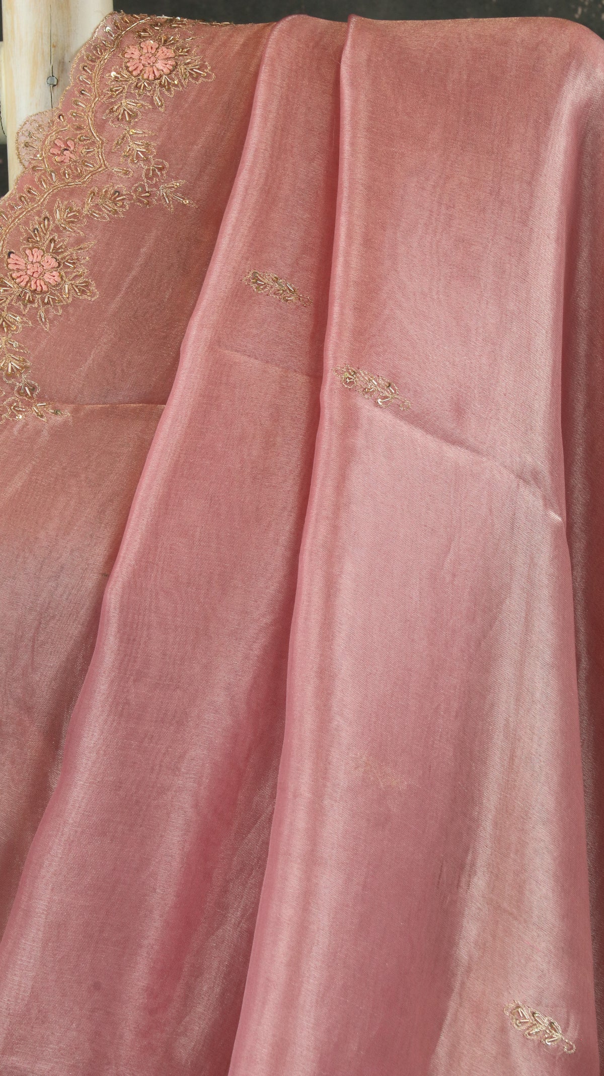 Gulrooh | Organza