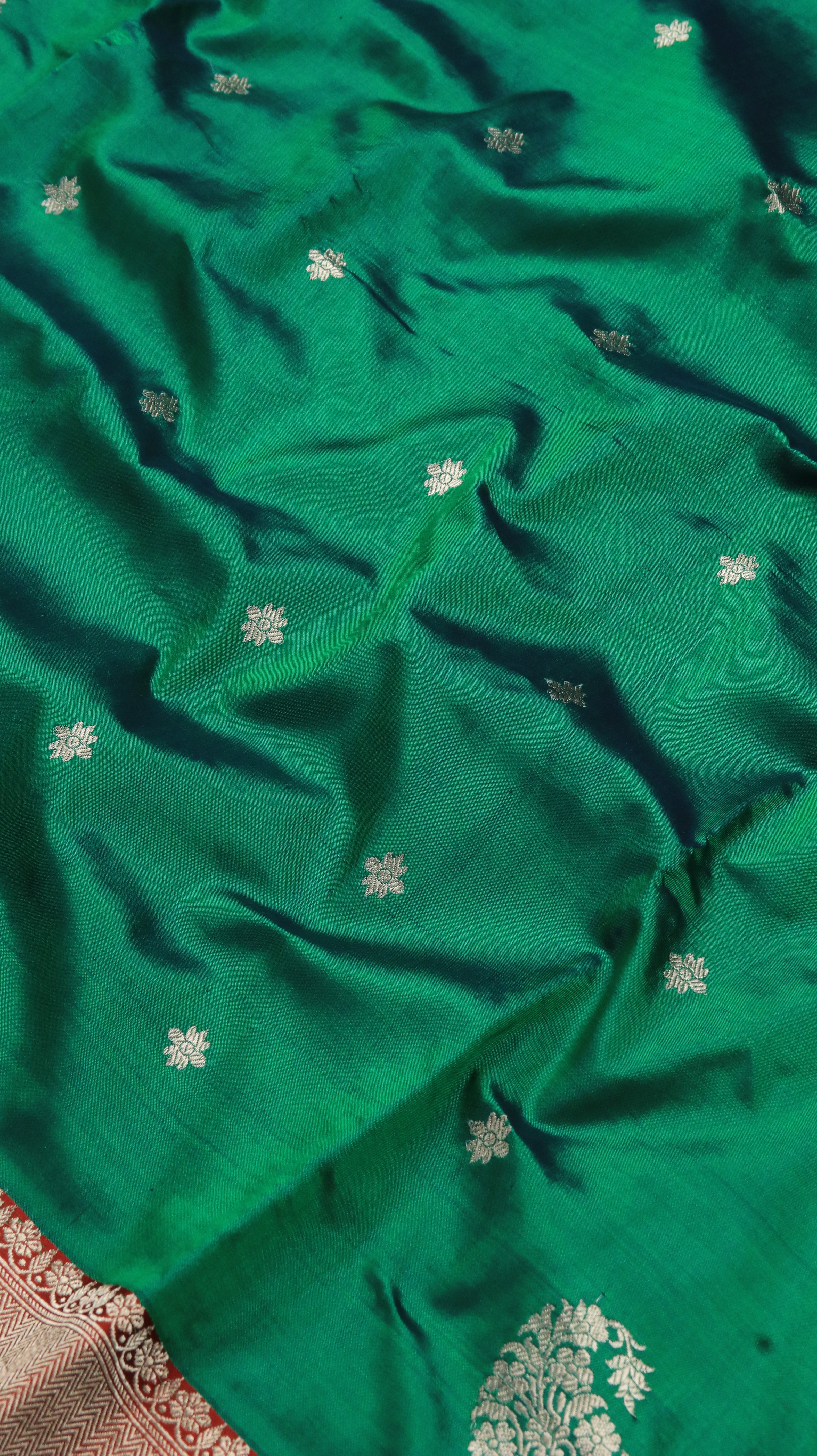 Jade Regalia | Banarasi