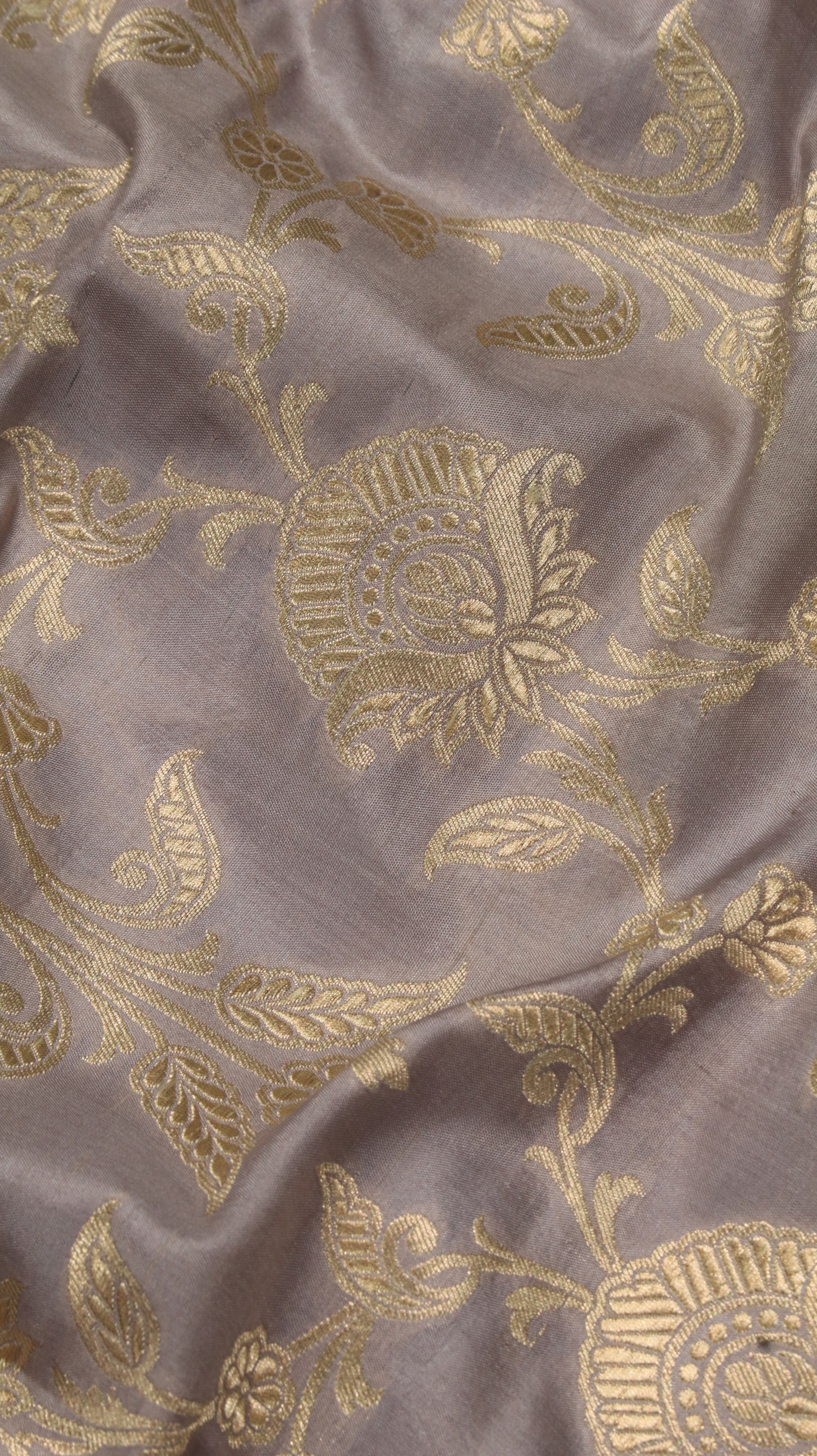 Moonblush | Banarasi