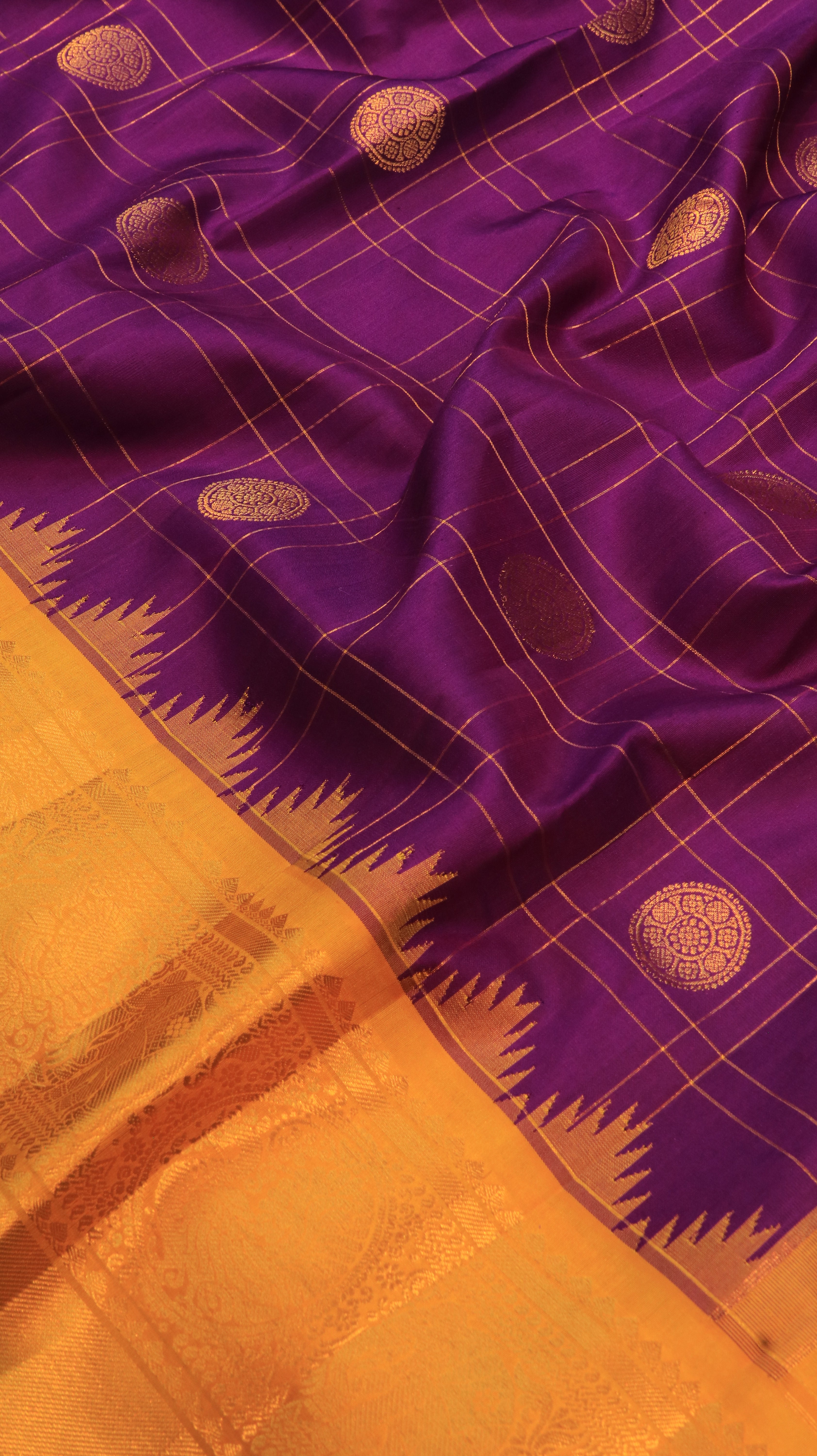 Violet Crown | Gadwal