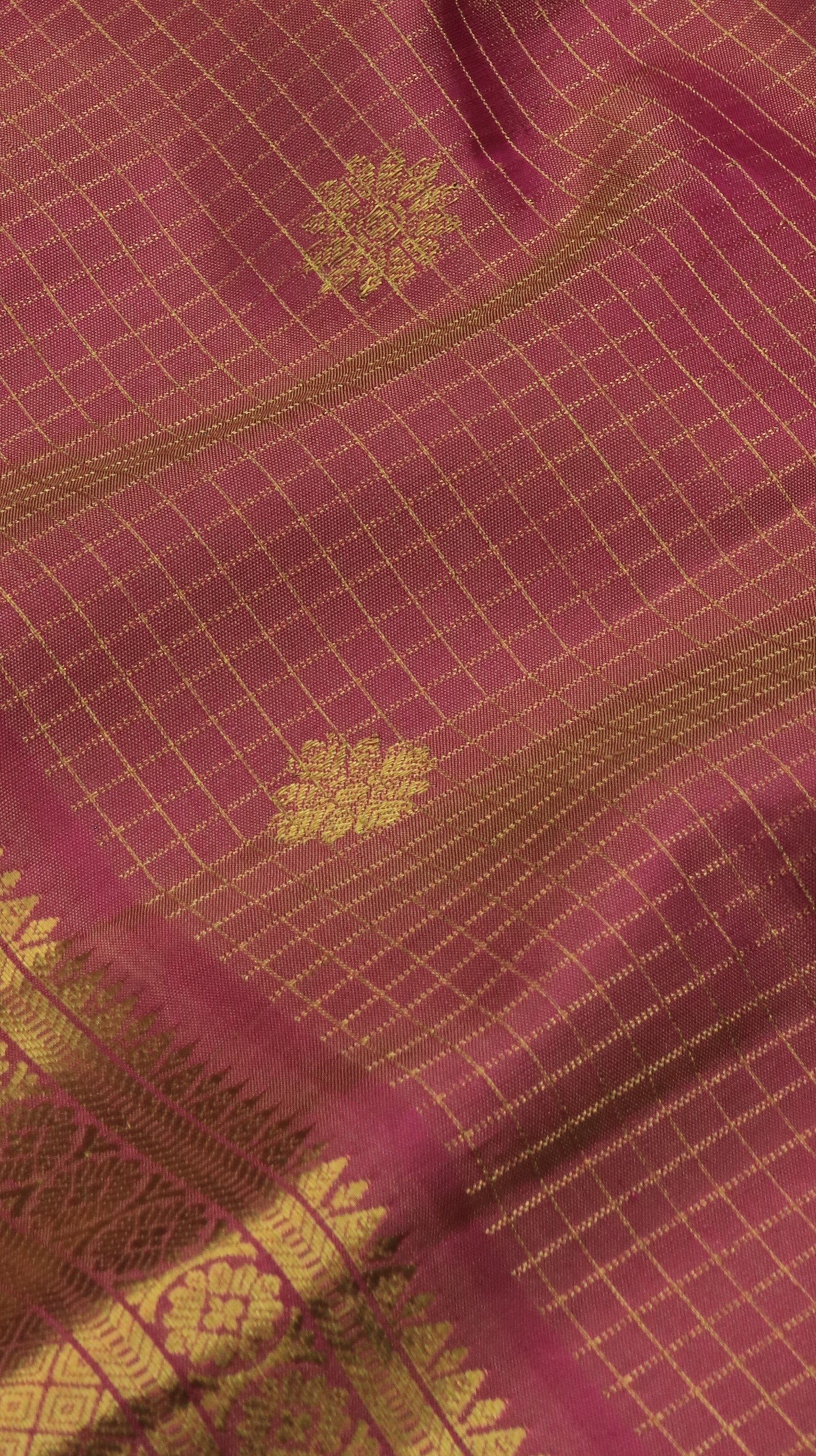 Gulnaar Grace | Gadwal