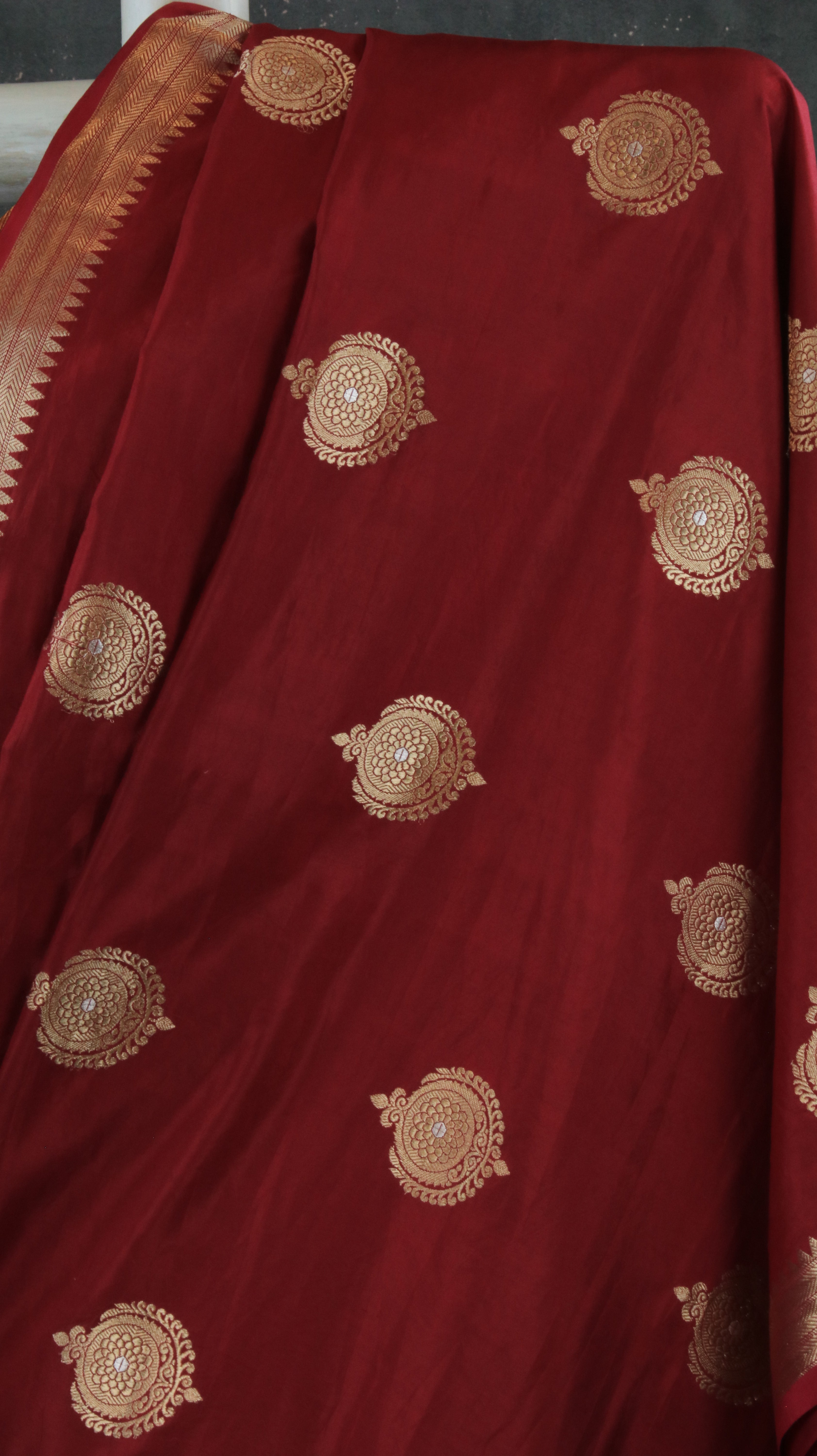 Temple Ruby | Banarasi
