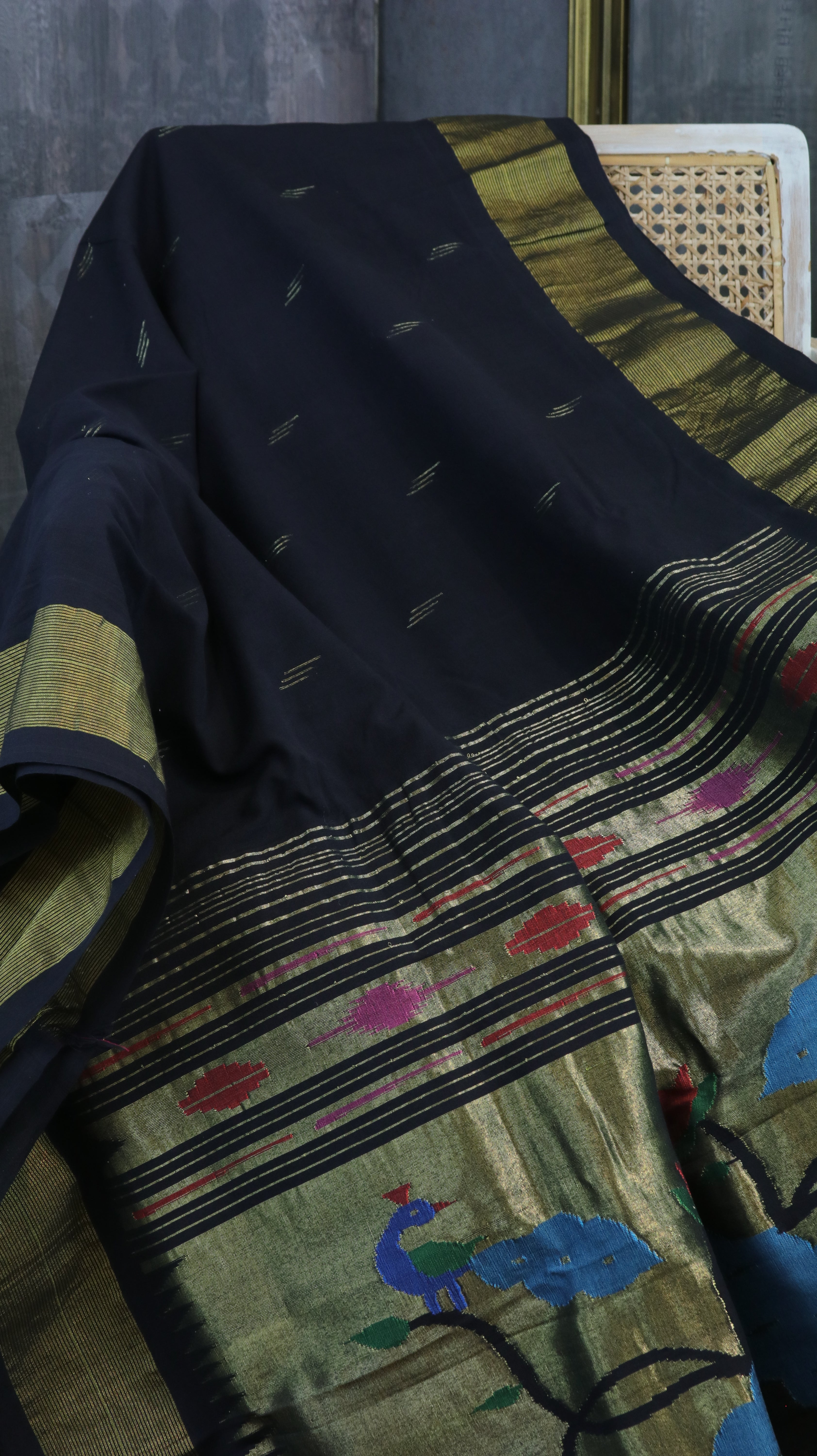 Nishitika| Paithani