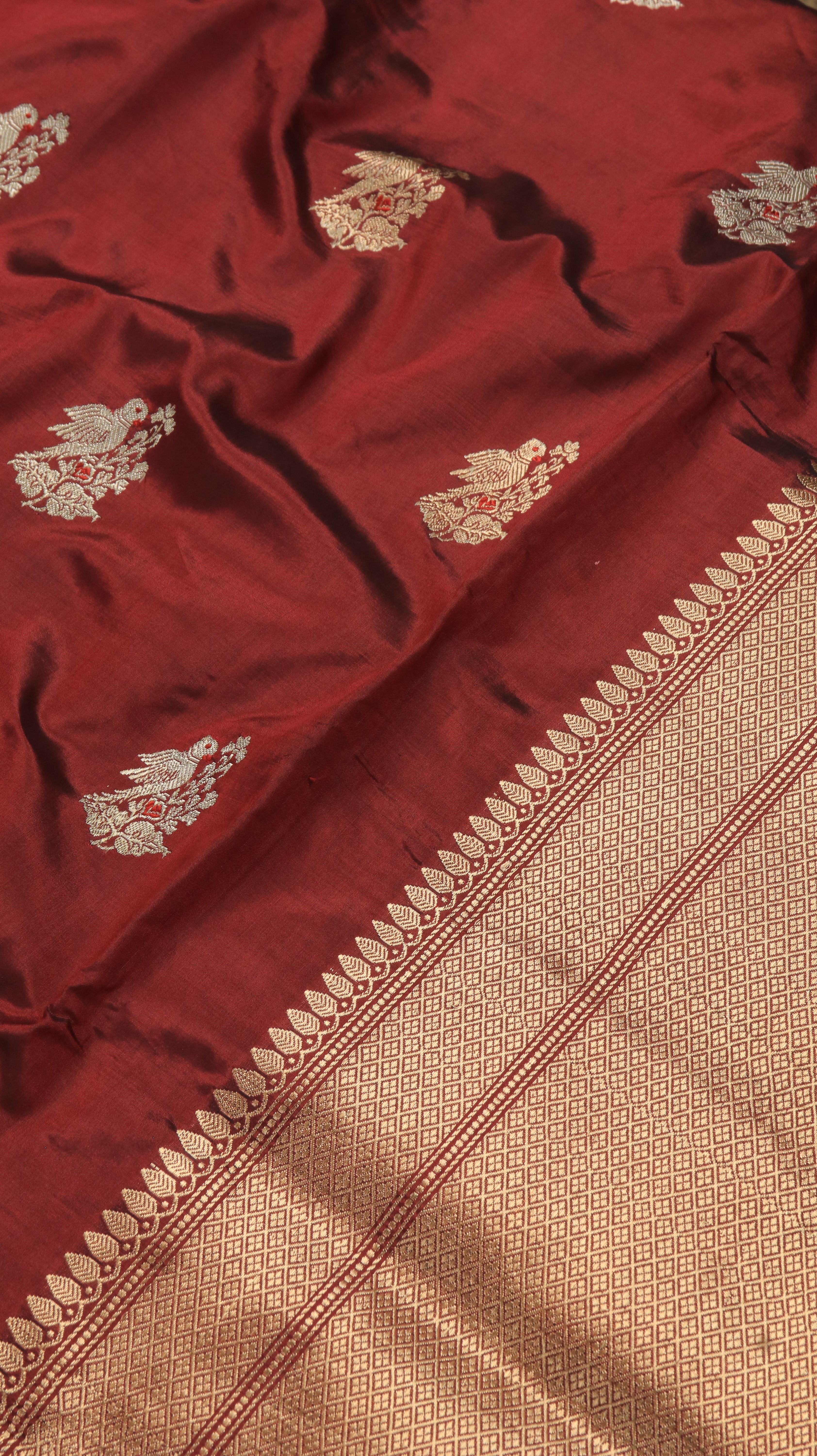 Ruby Eminence | Banarasi