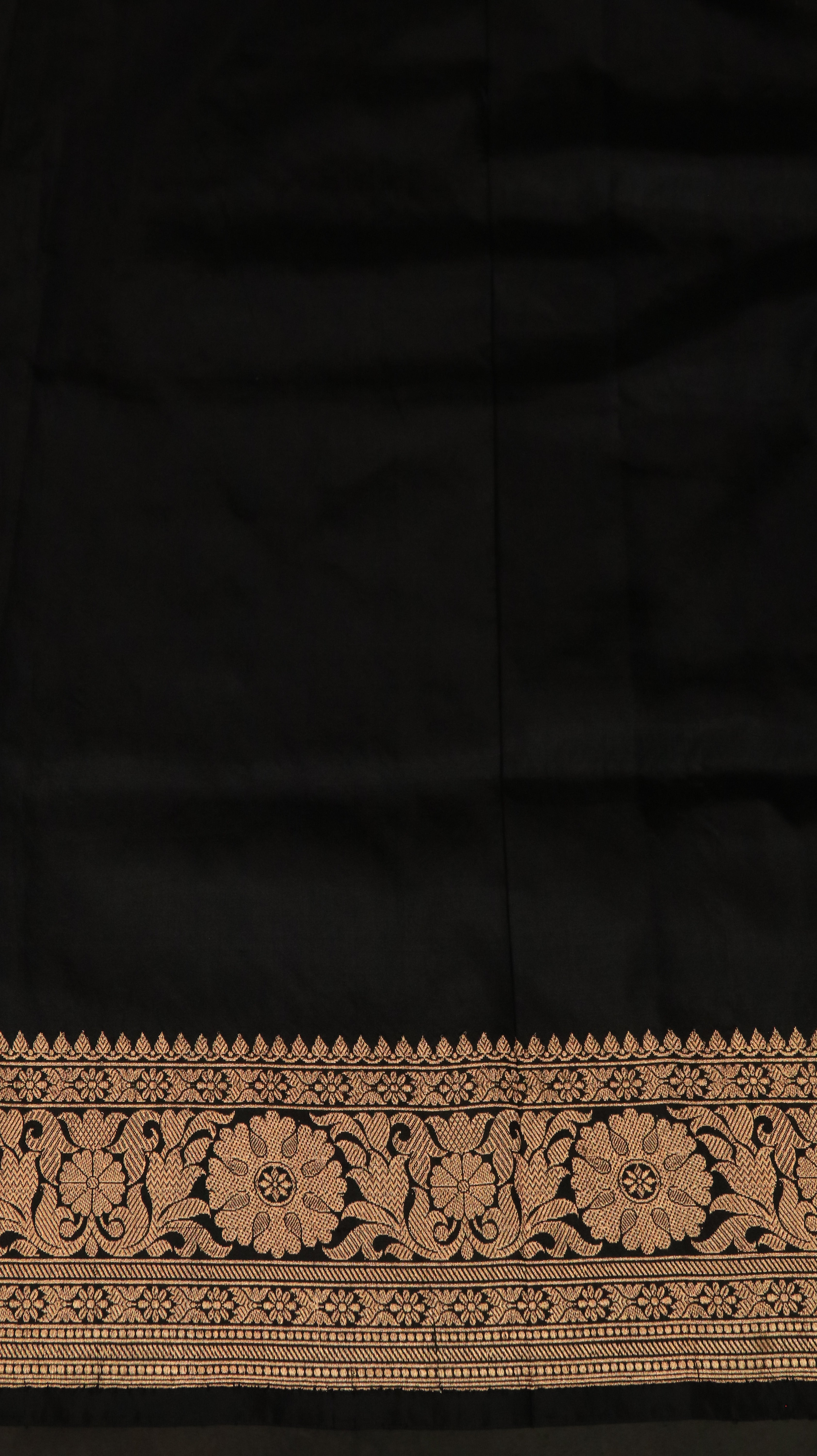 Ebon Majesty | Banarasi