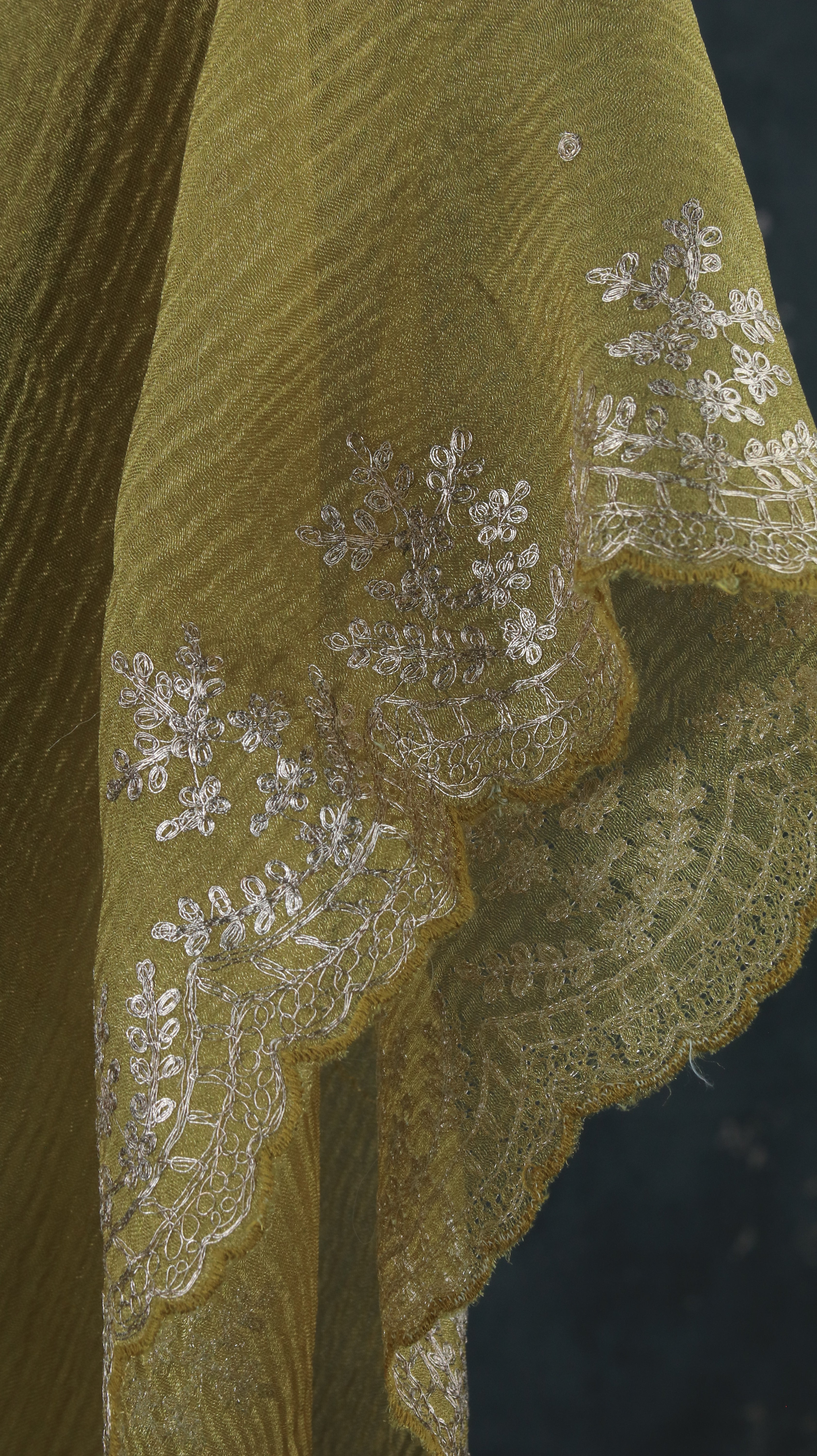 Golden Muse | Organza