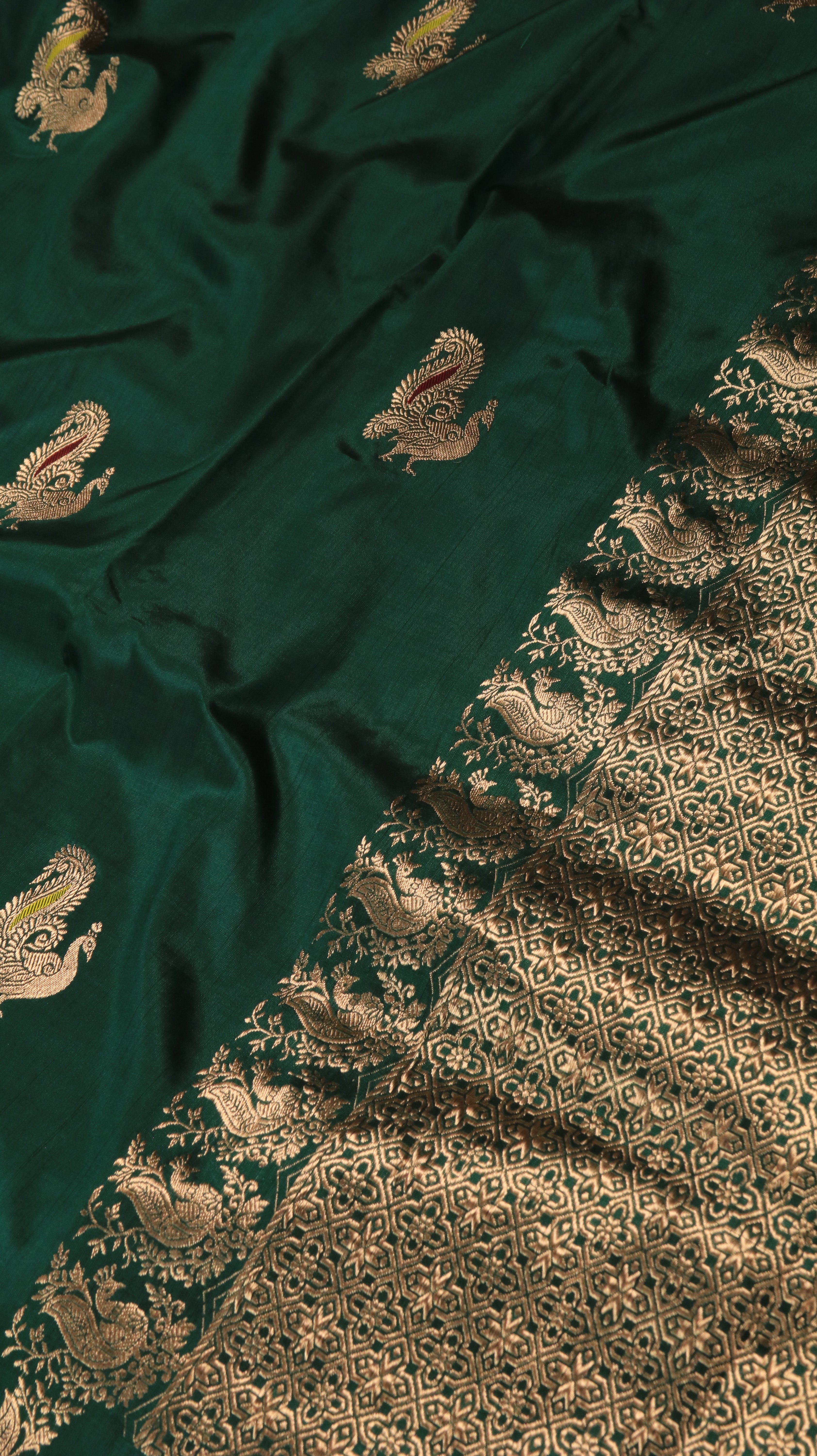 Jade Majesty | Banarasi