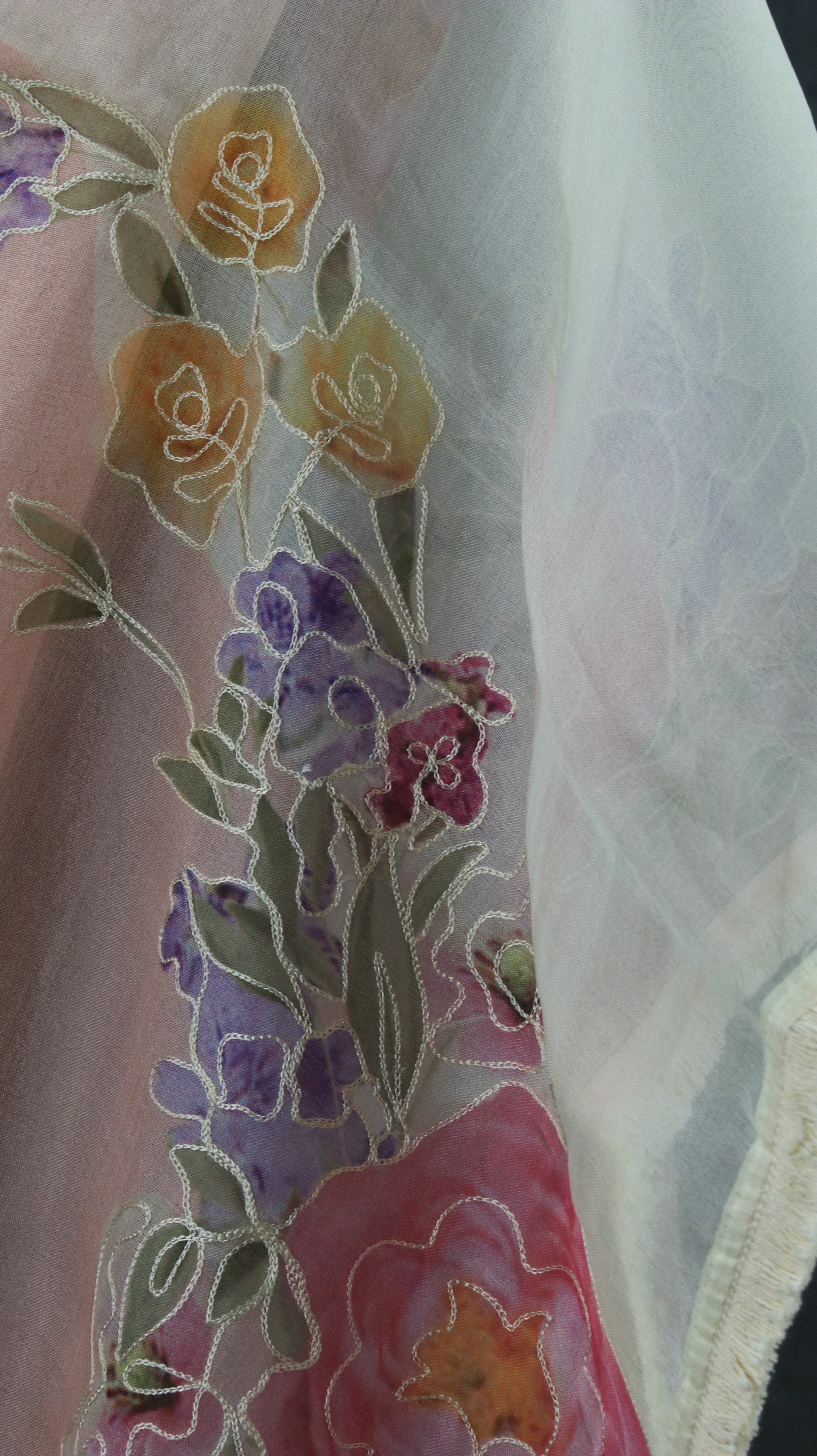 Gulnaar Vaayu | Organza