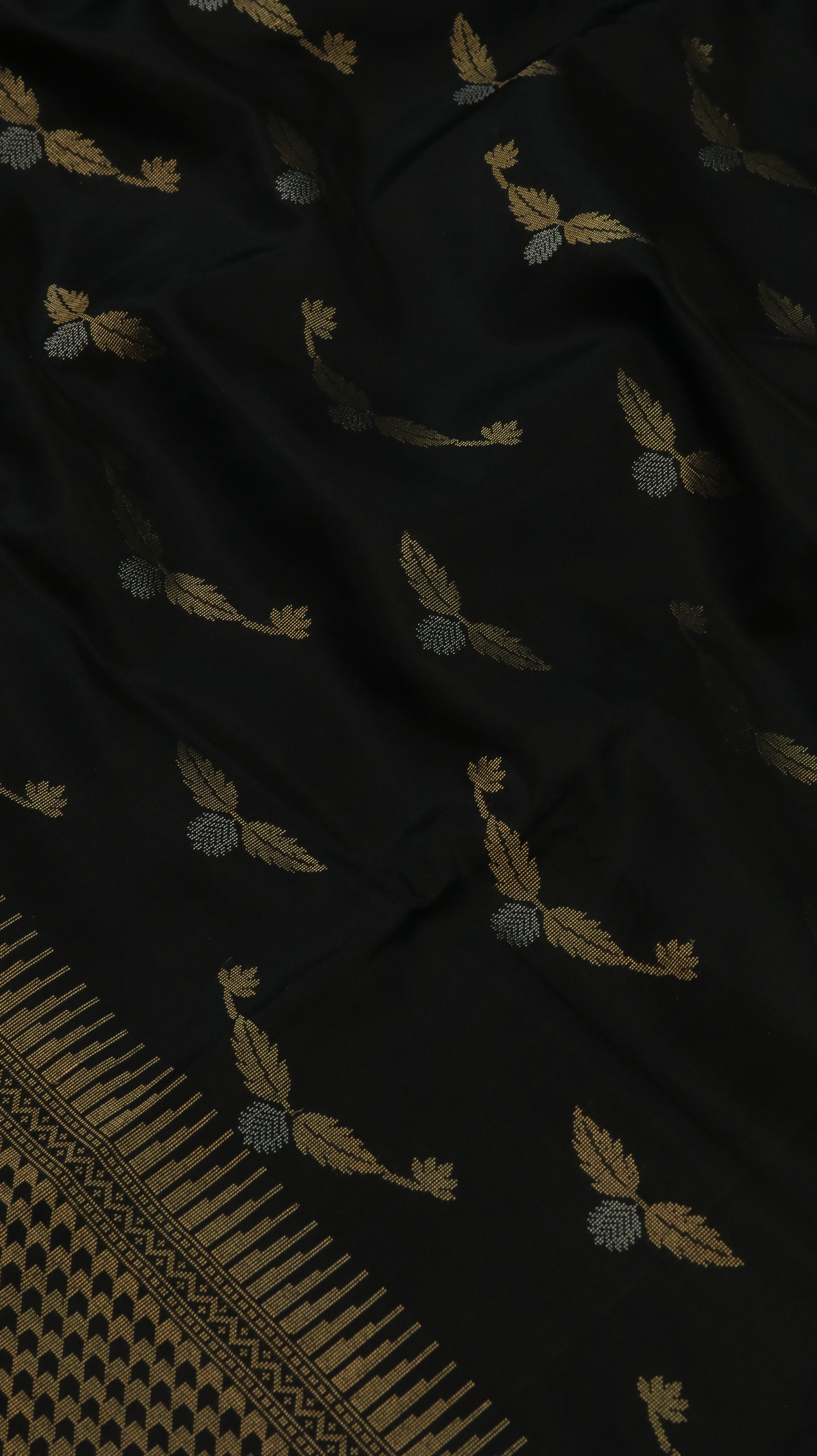 Gilded Silence | Kanjivaram