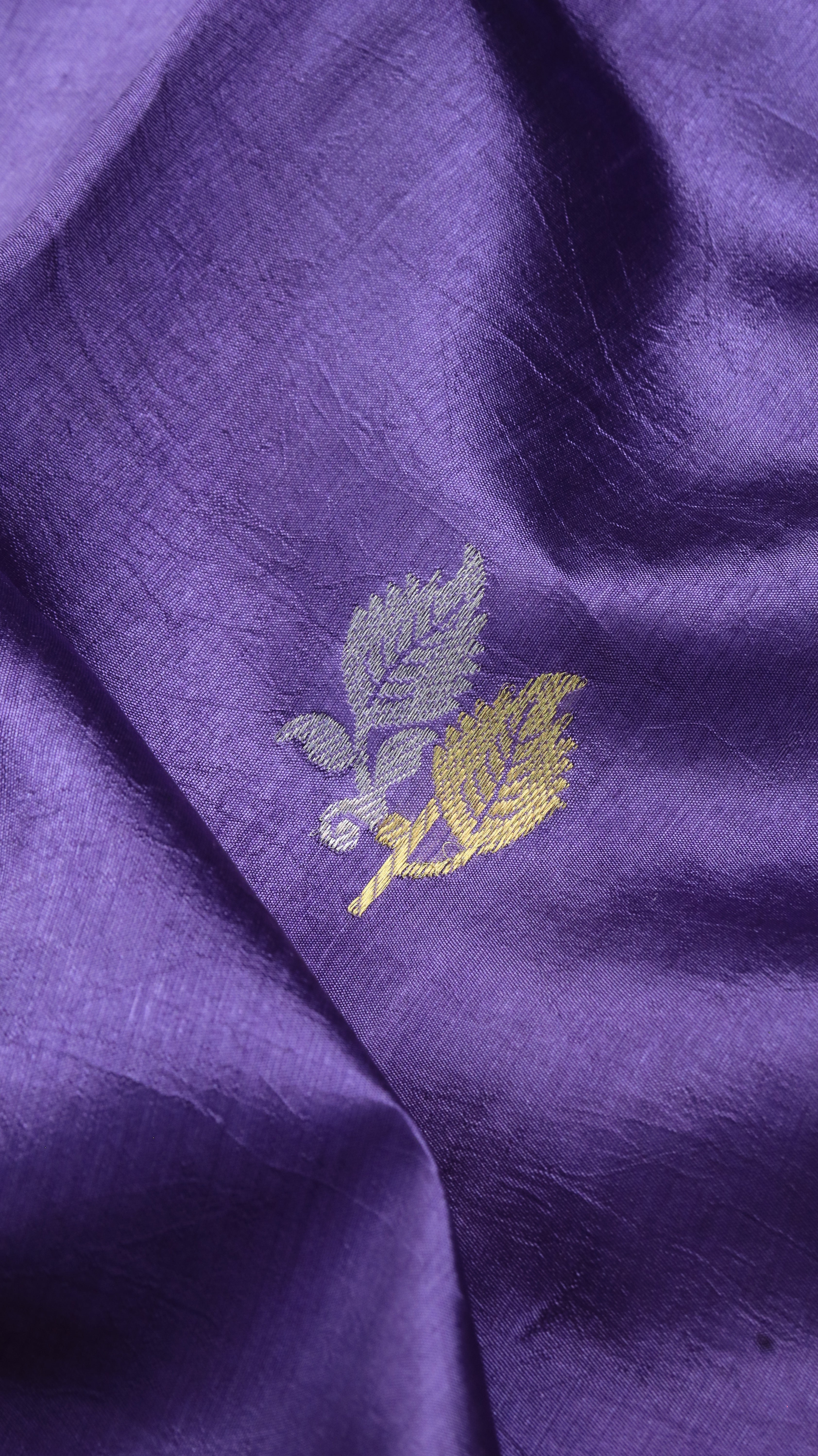 Lilac Empress | Banarasi