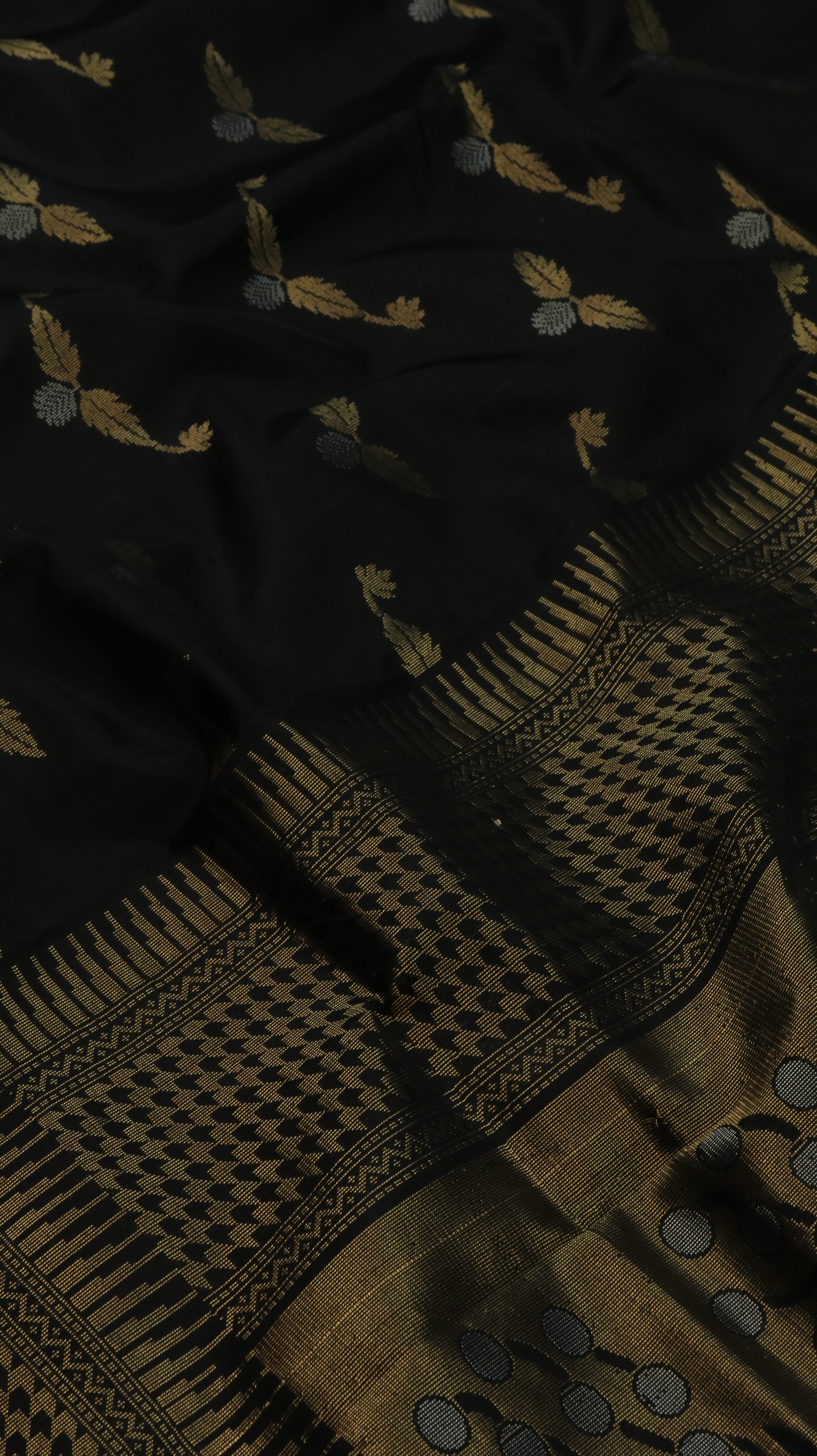 Gilded Silence | Kanjivaram