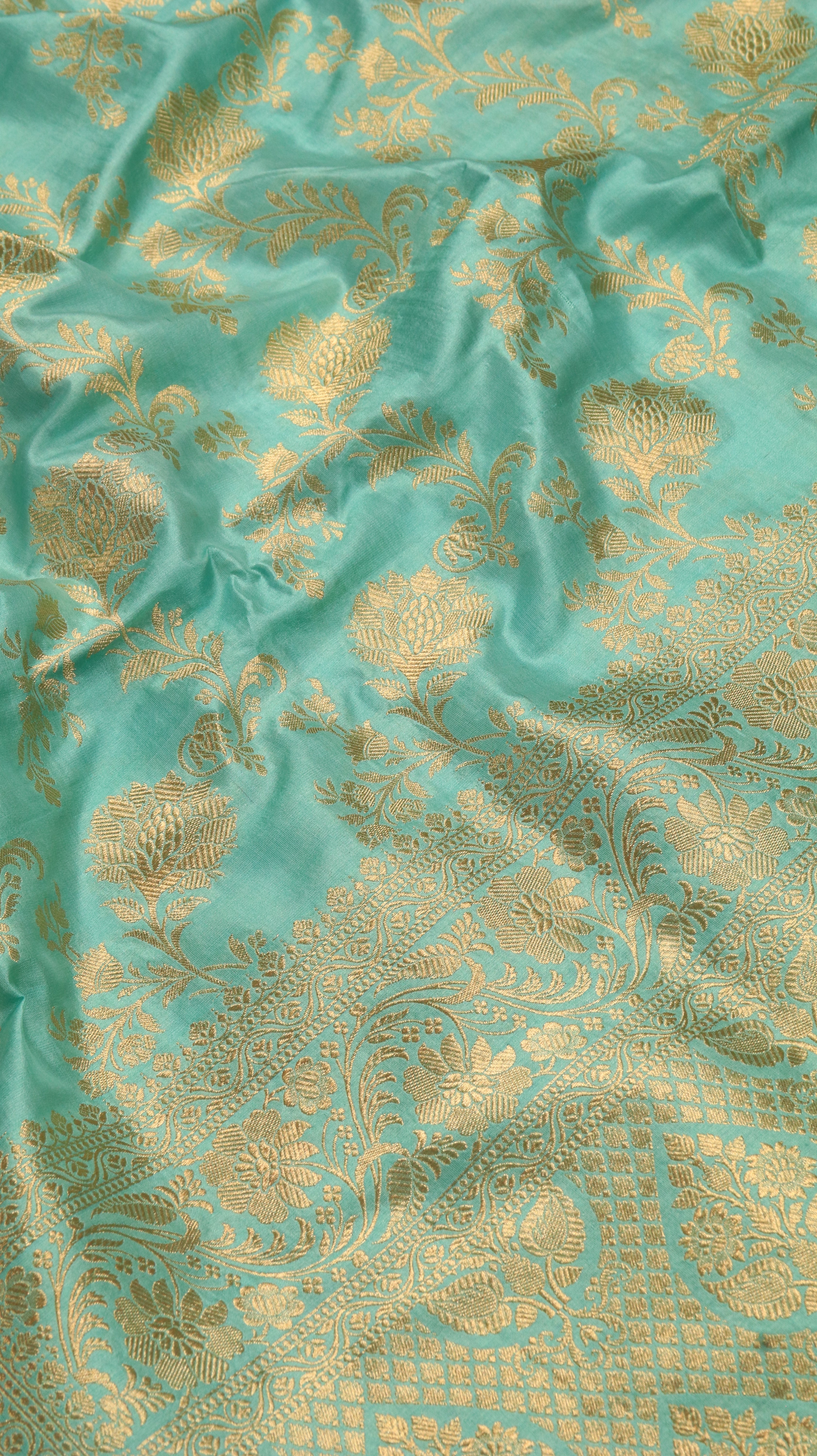 Aquareign | Banarasi