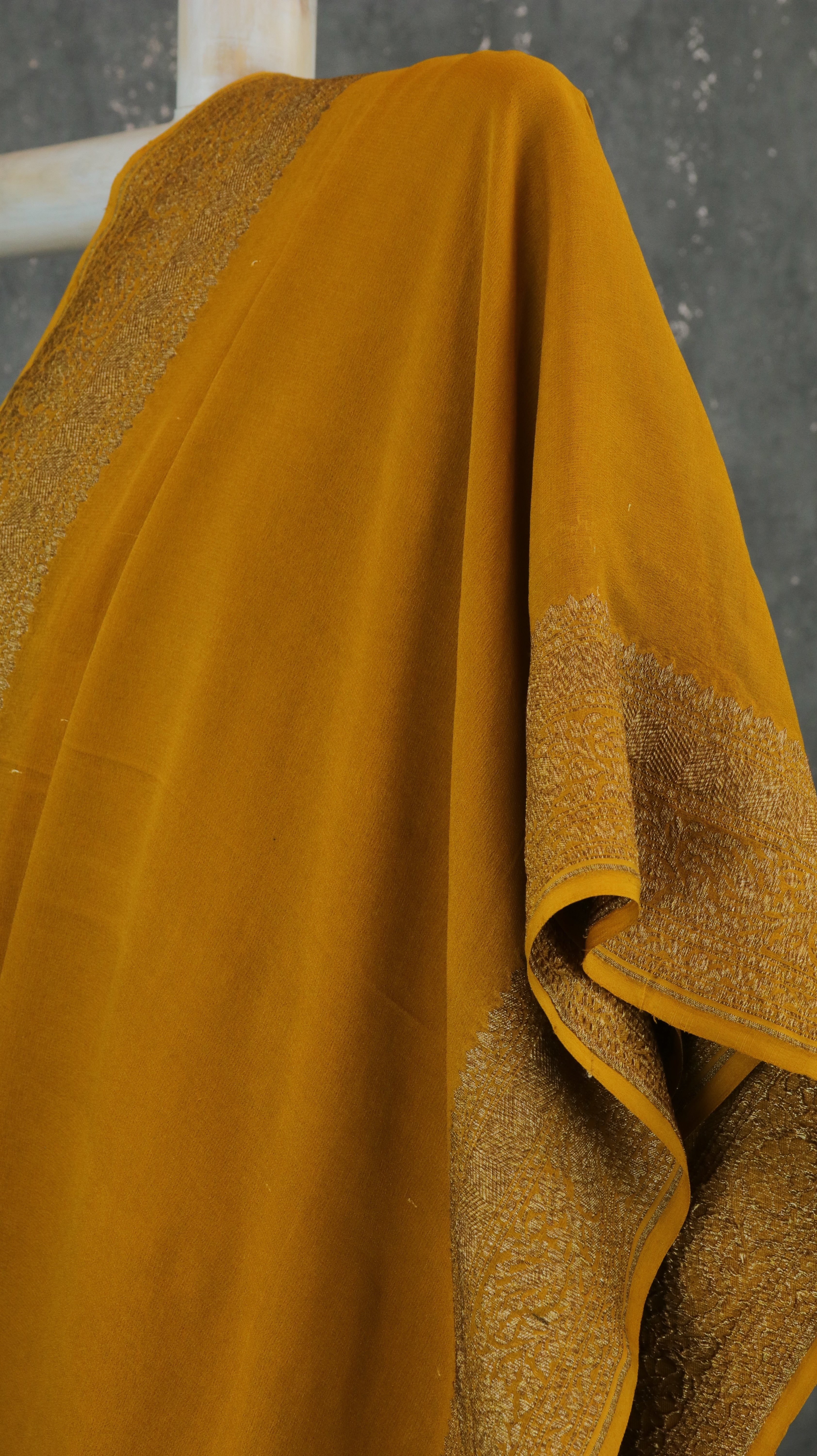 Kesar Tara | Banarasi Georgette