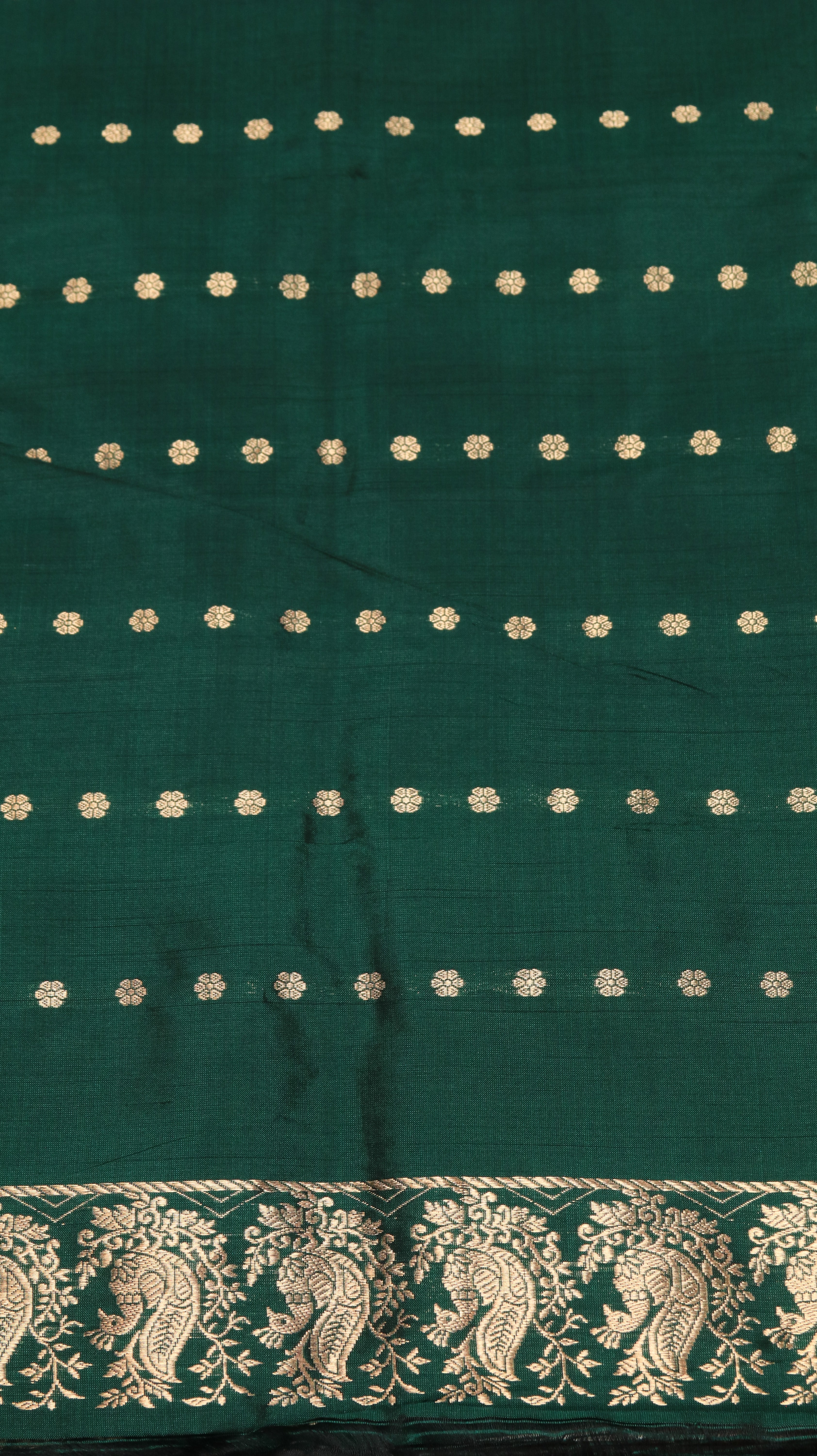 Jade Majesty | Banarasi