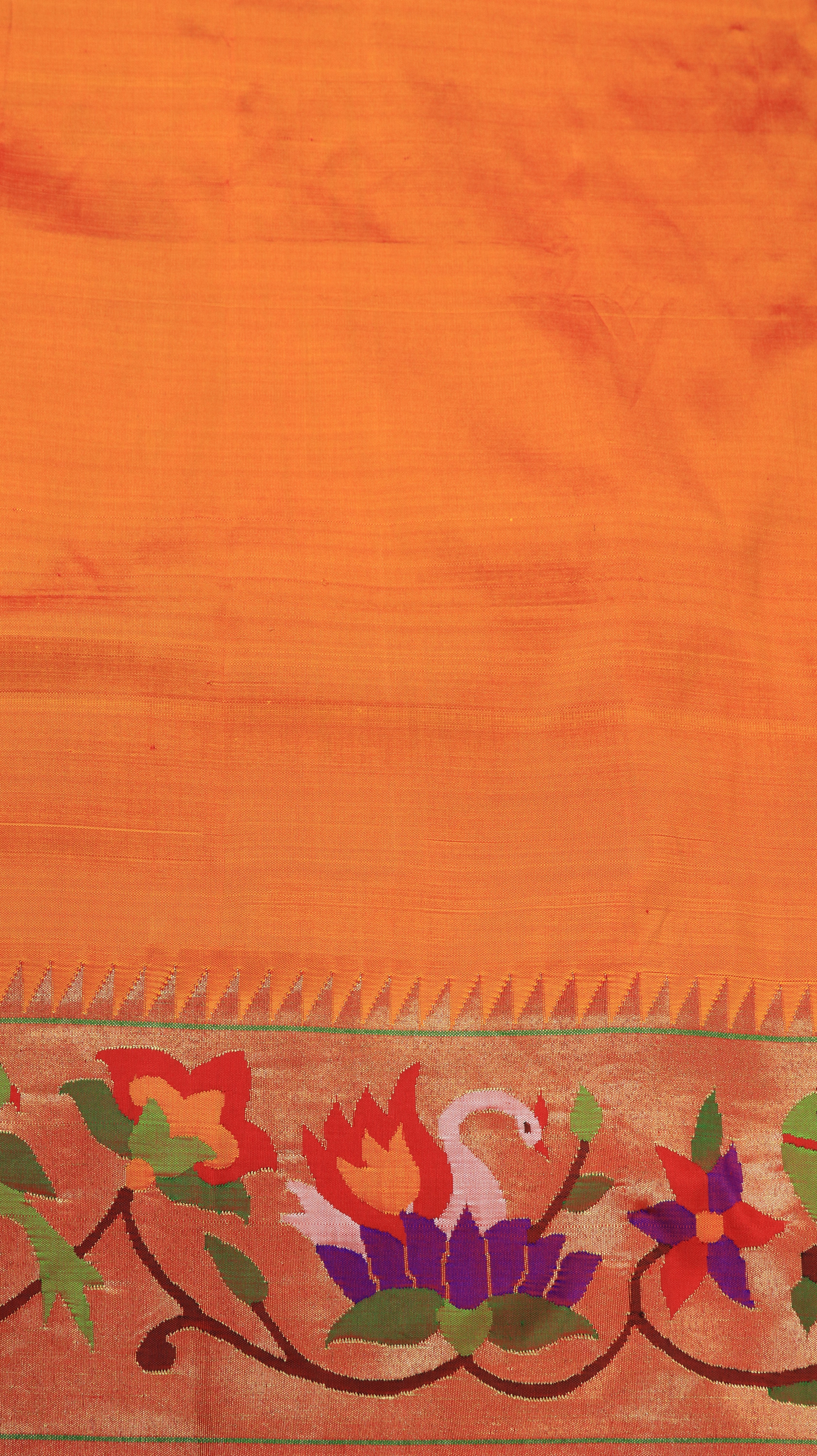 Kesar Kamal | Paithani