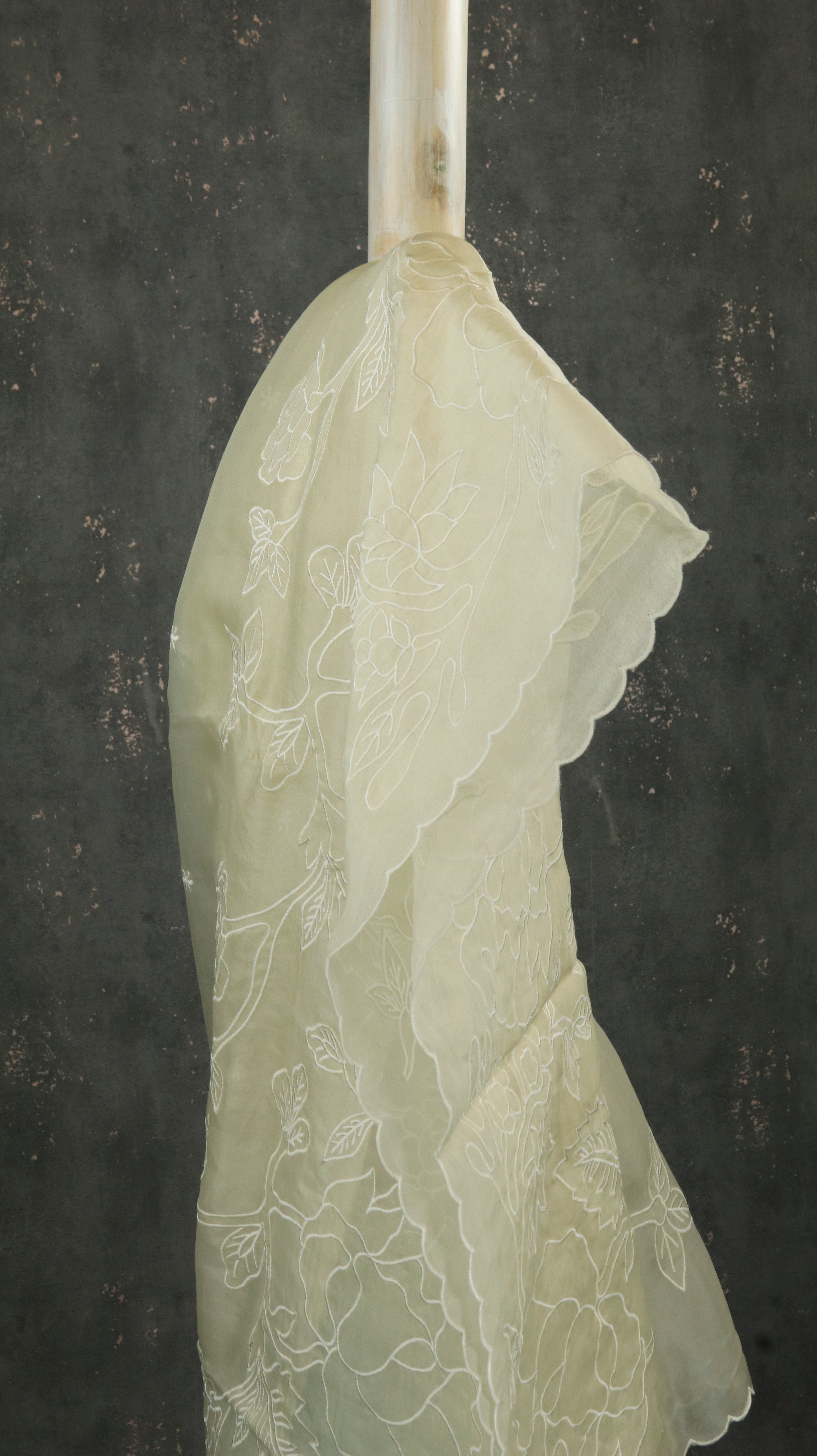 Mrnalini | Organza