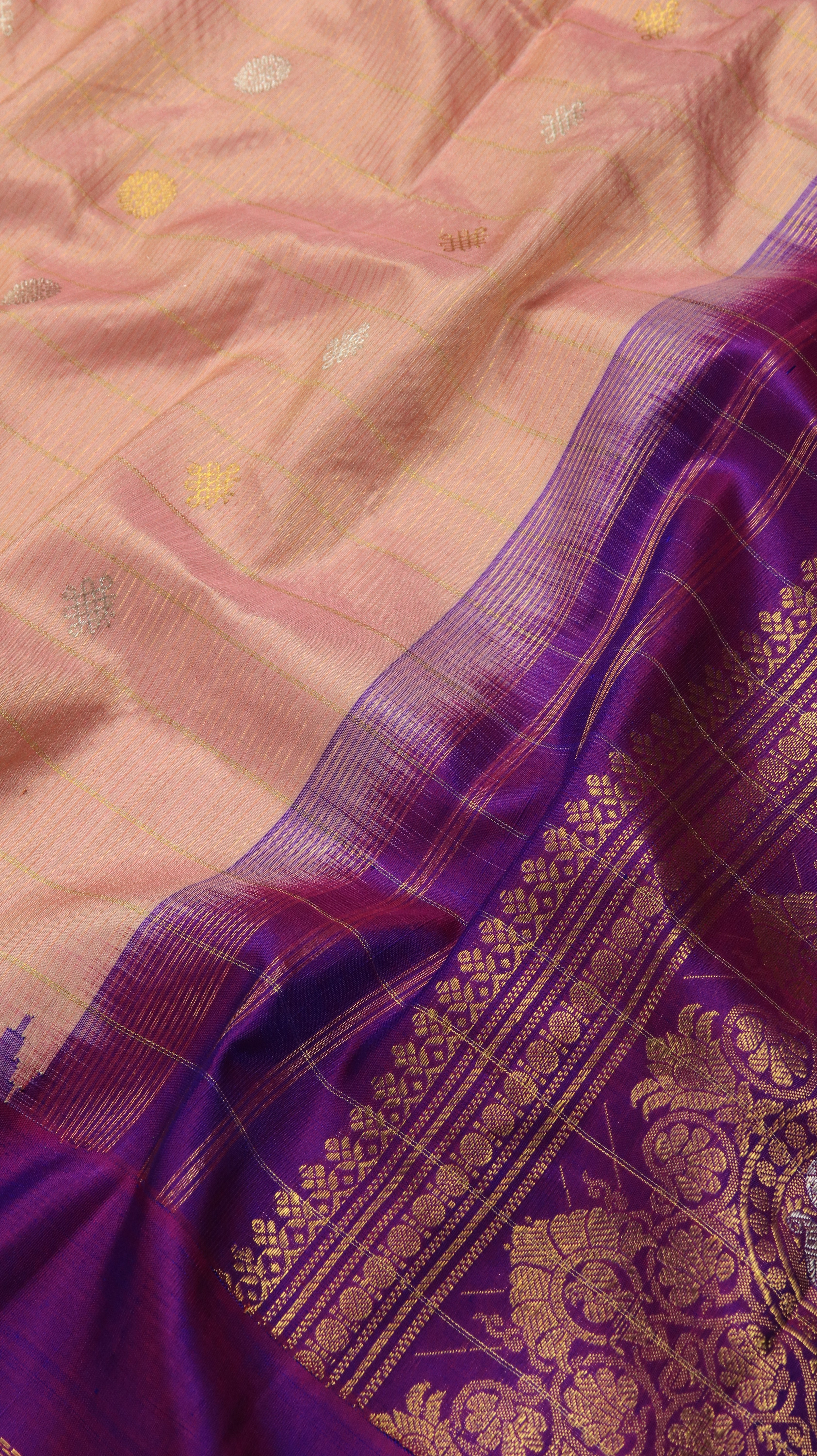 Moonblush | Gadwal
