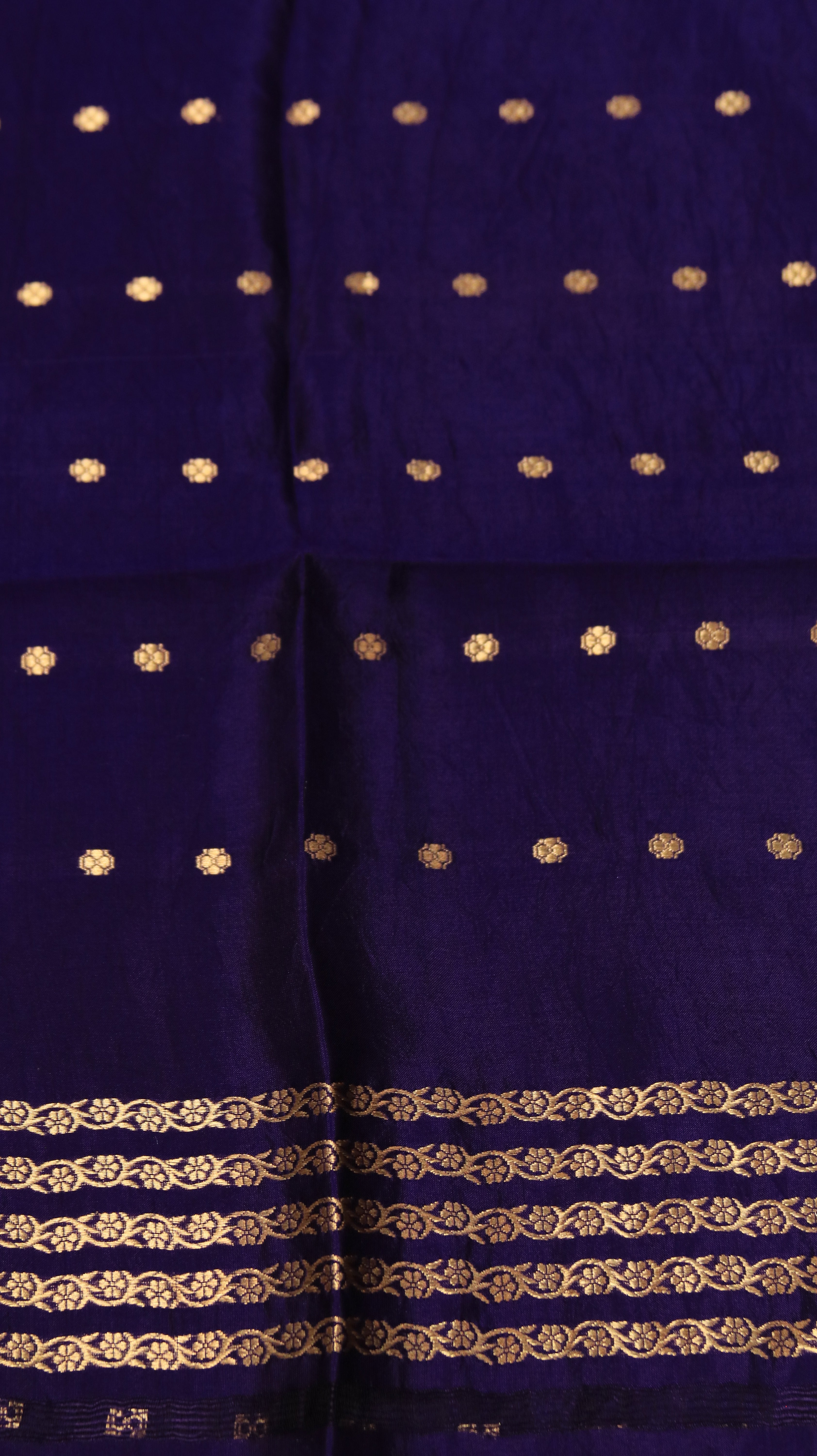 Indigo Majesty | Banarasi