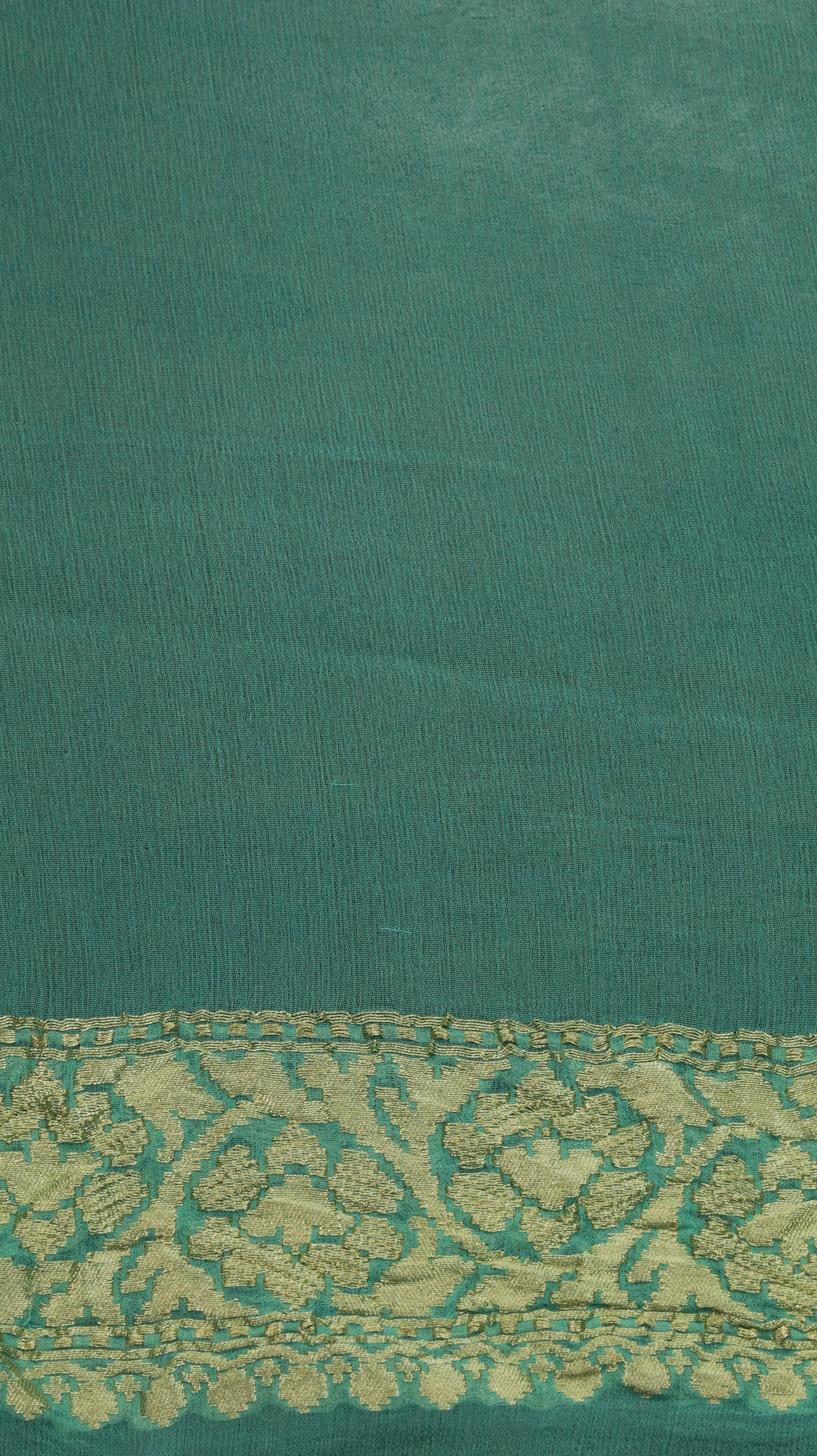 Mint Majesty | Banarasi