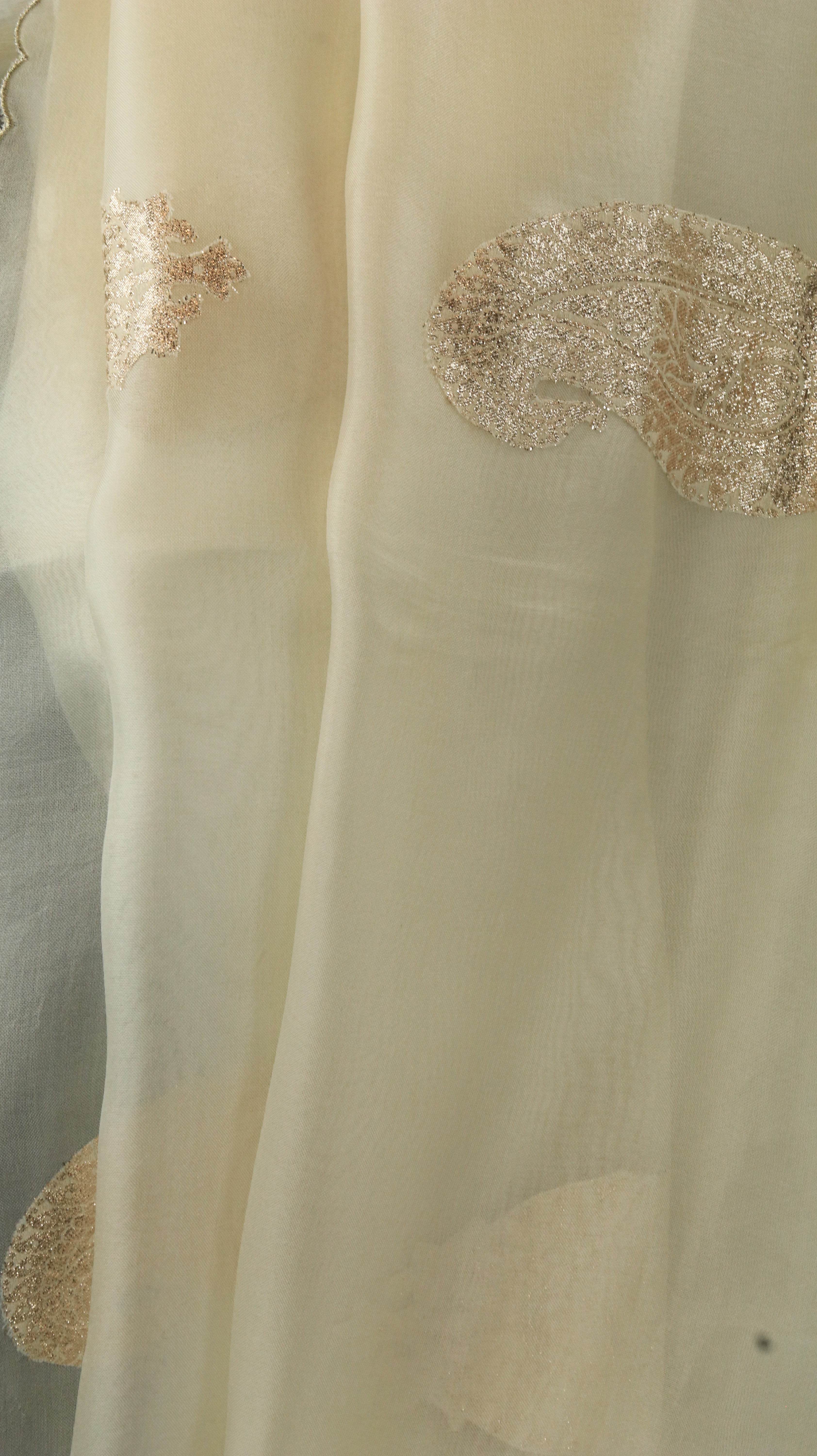 Ivoriah | Organza