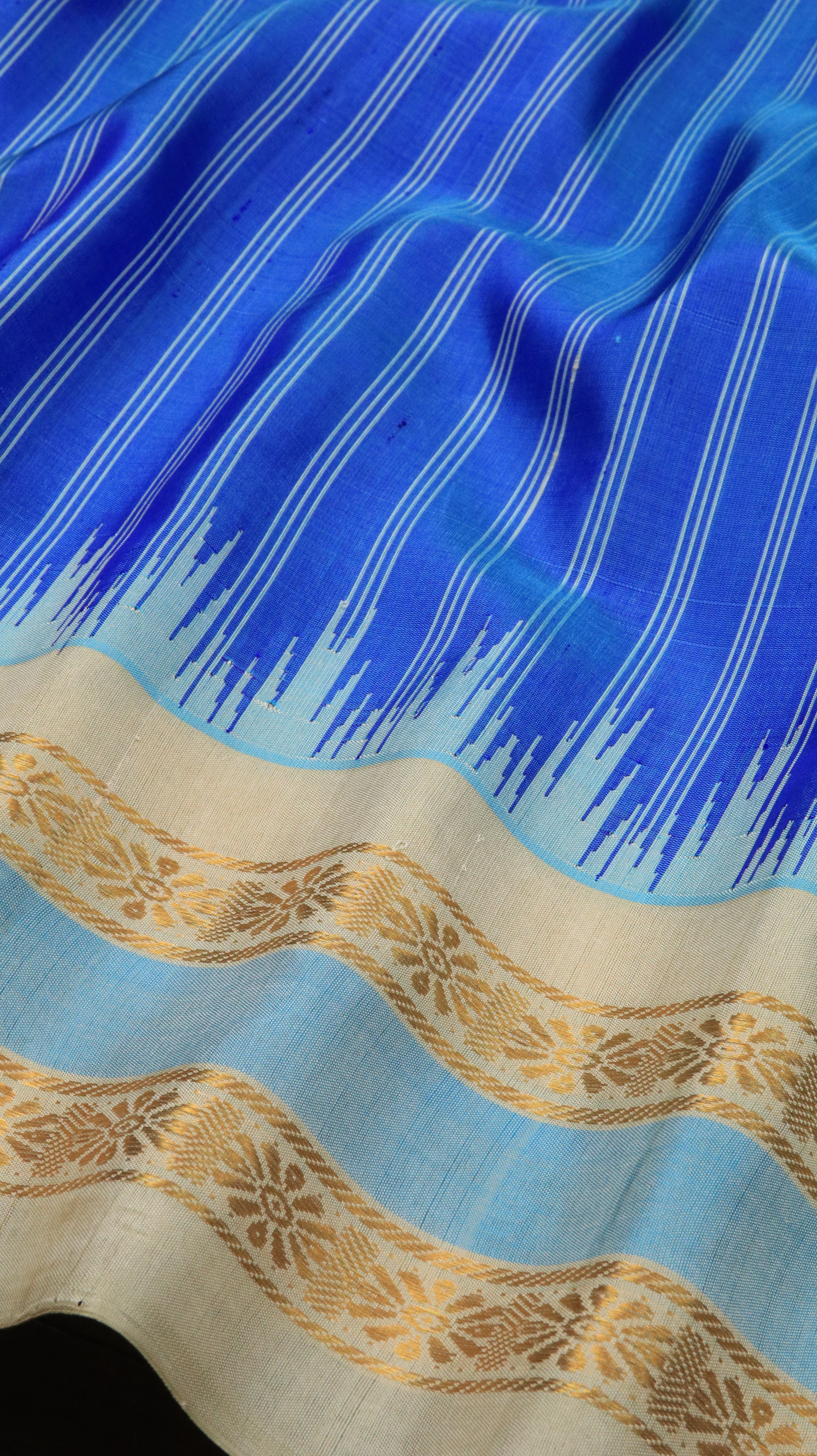 Golden Wave | Gadwal