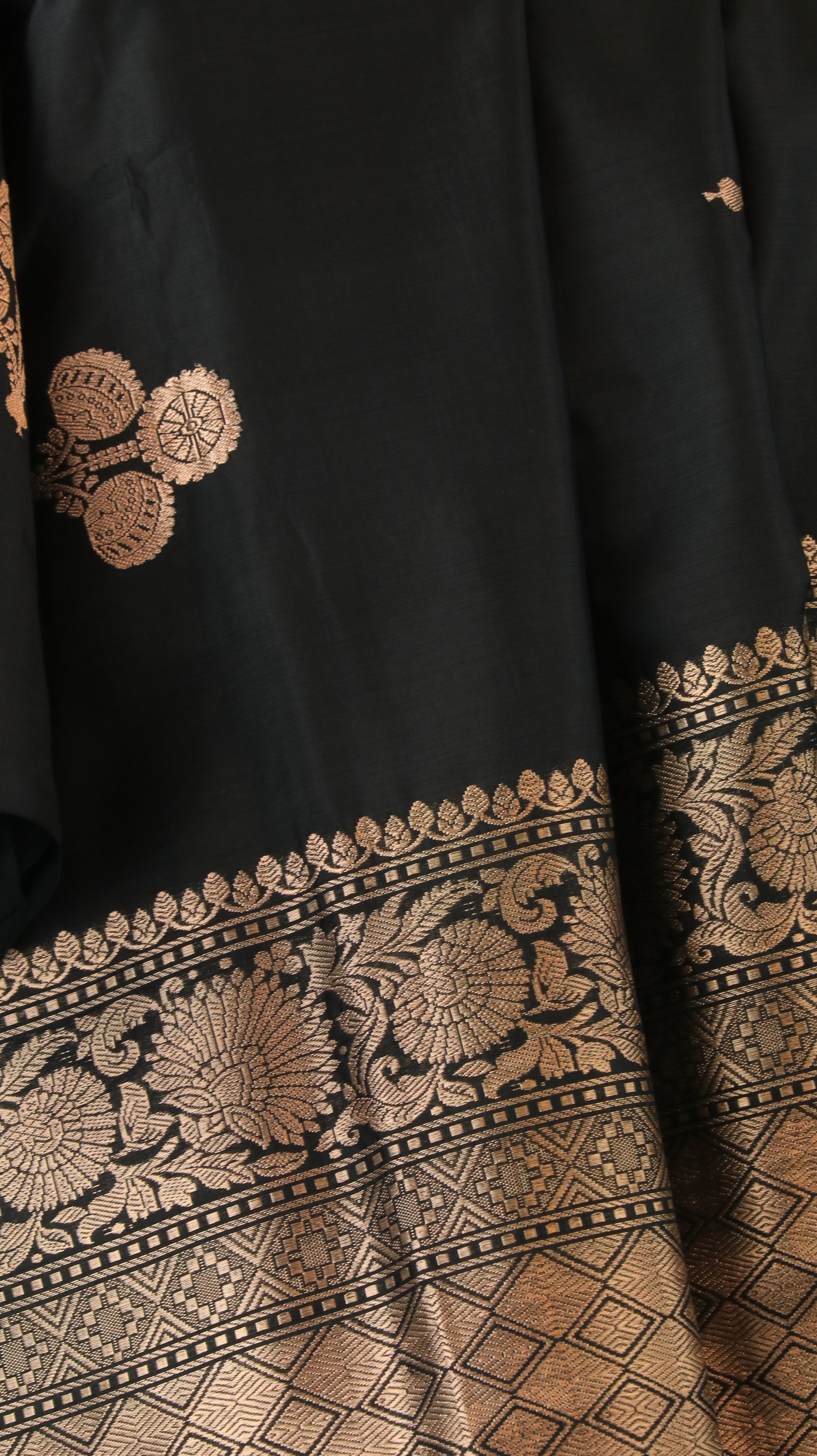 Midnight Gild | Banarasi
