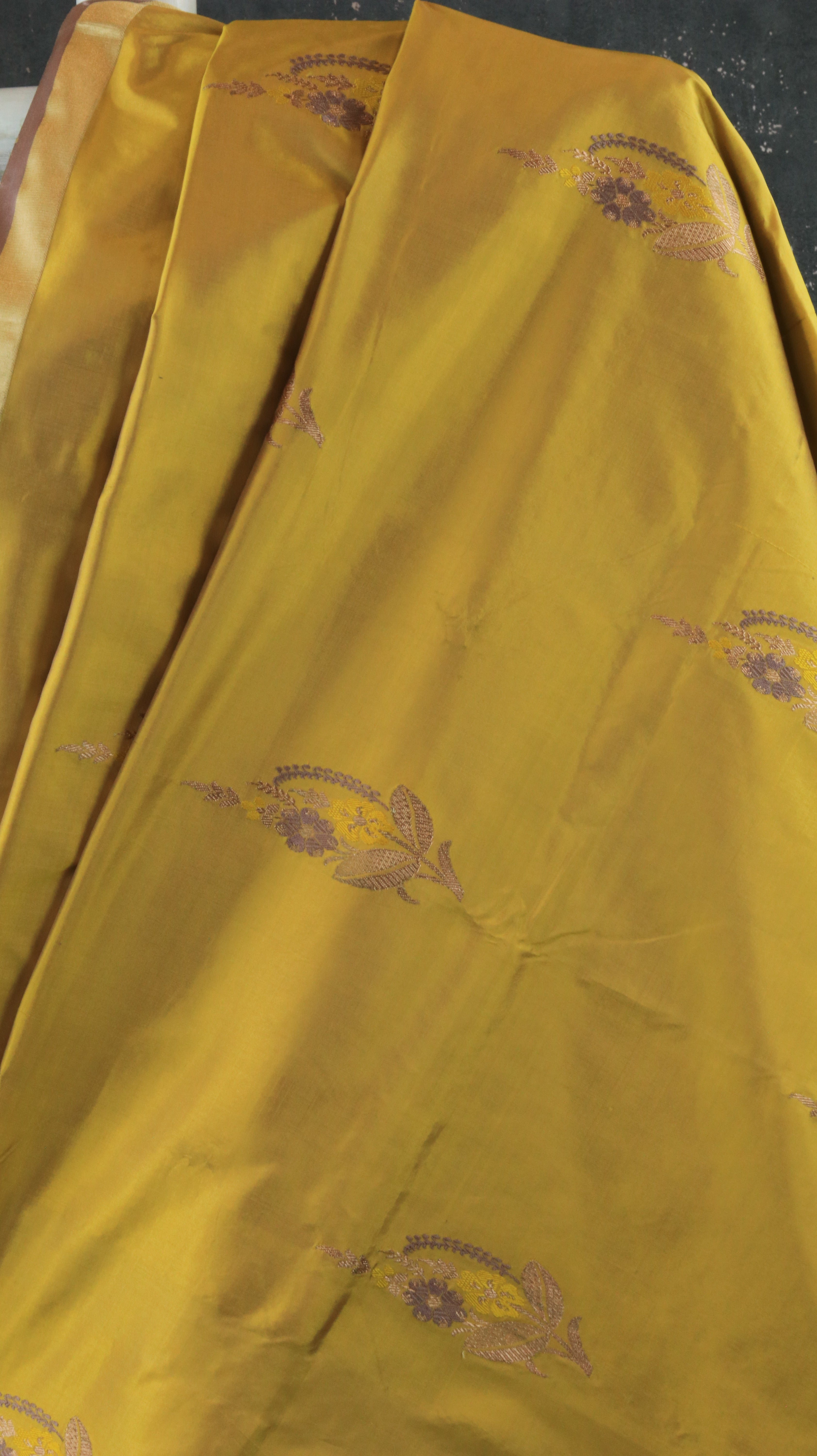 Blooming Marigold | Banarasi