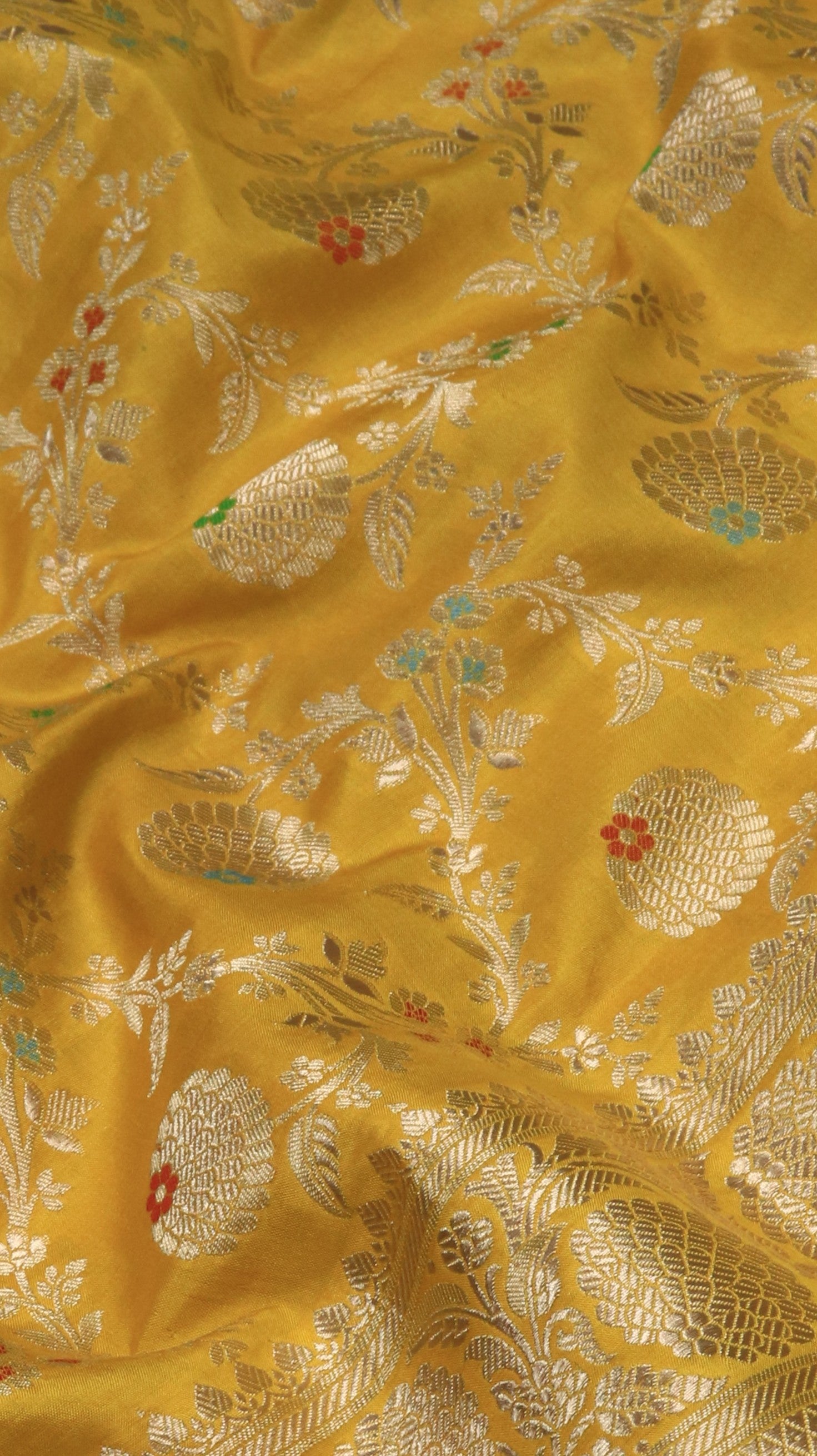 Golden Vistara | Banarasi