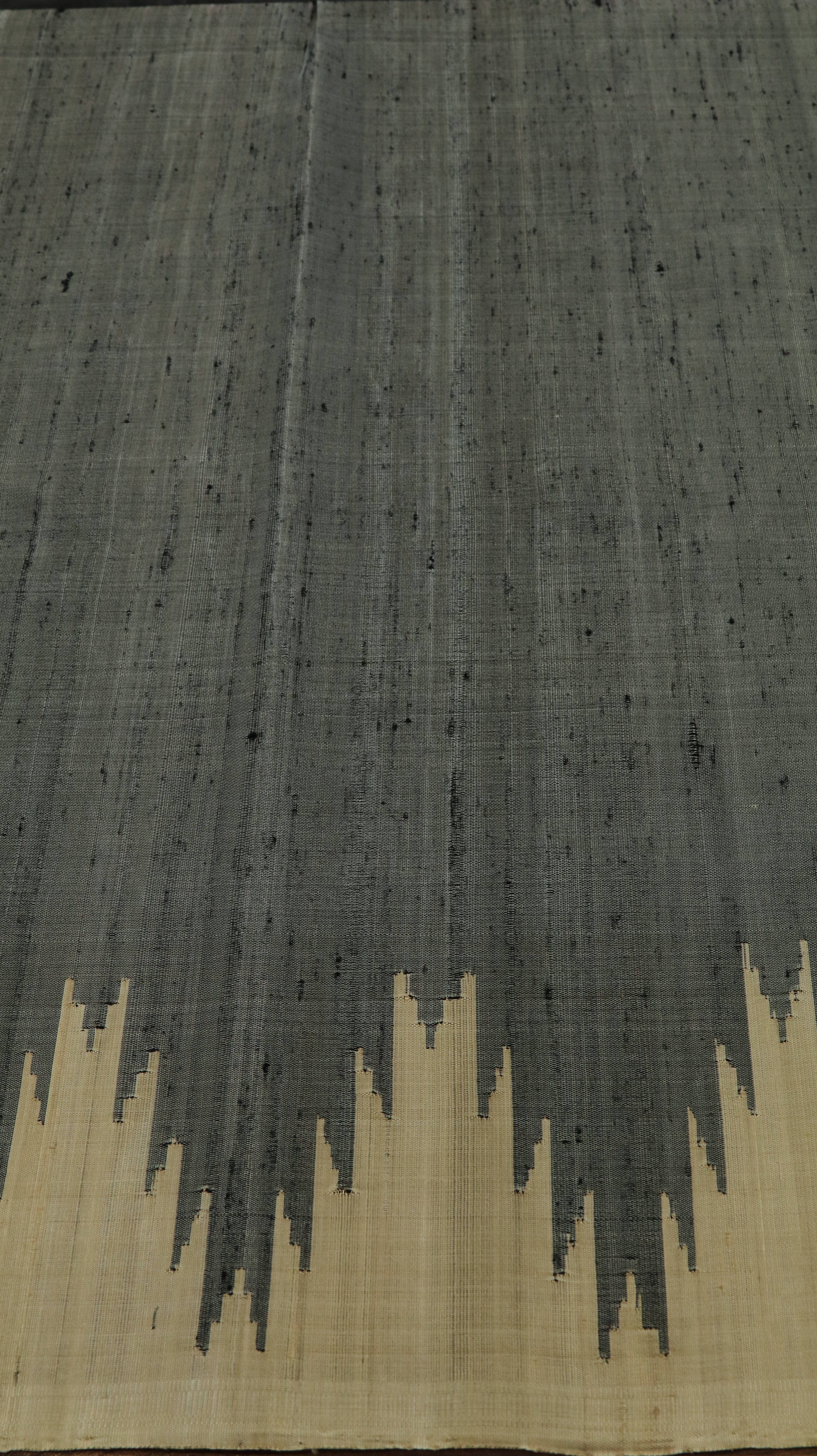 Grey Ember | Gadwal