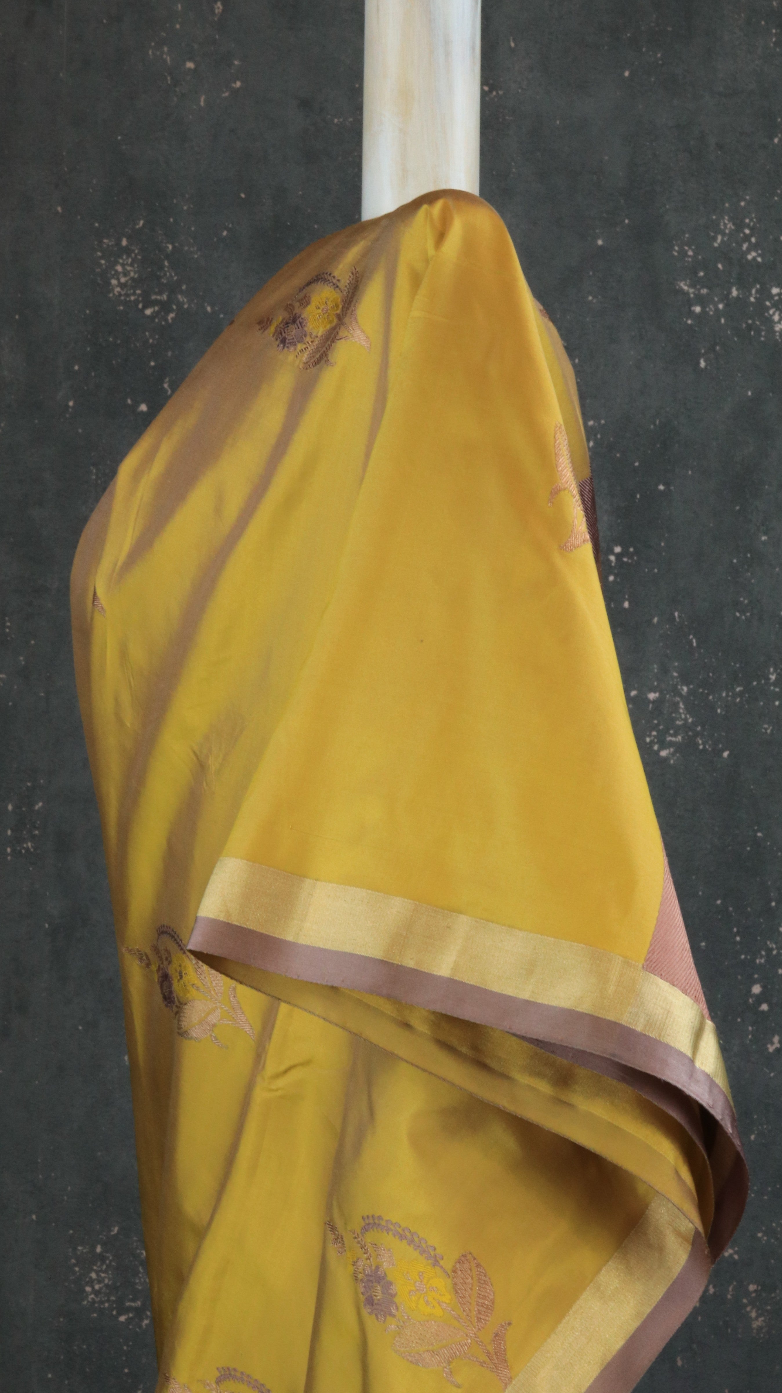 Blooming Marigold | Banarasi