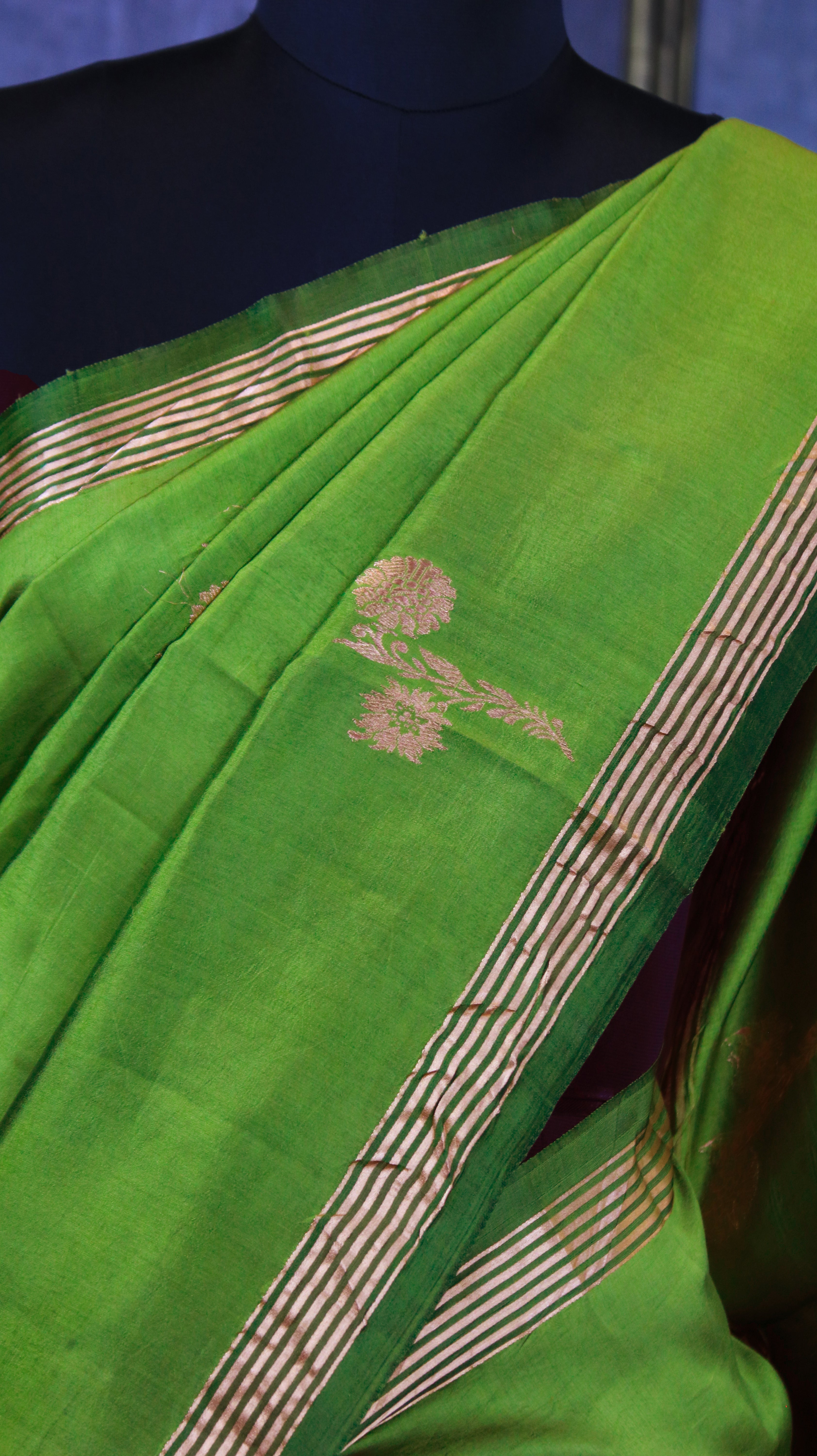 Zariya Leaf | Banarasi
